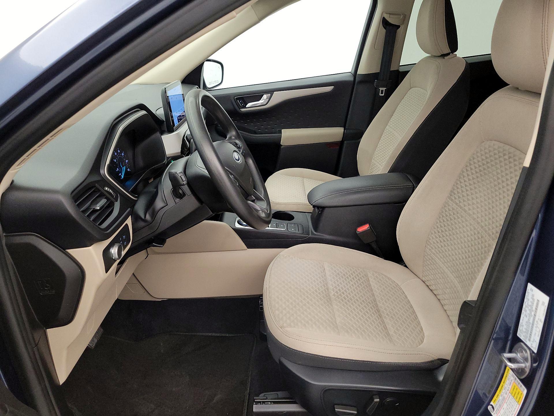 Thumbnail: 2020 Ford Escape - 11