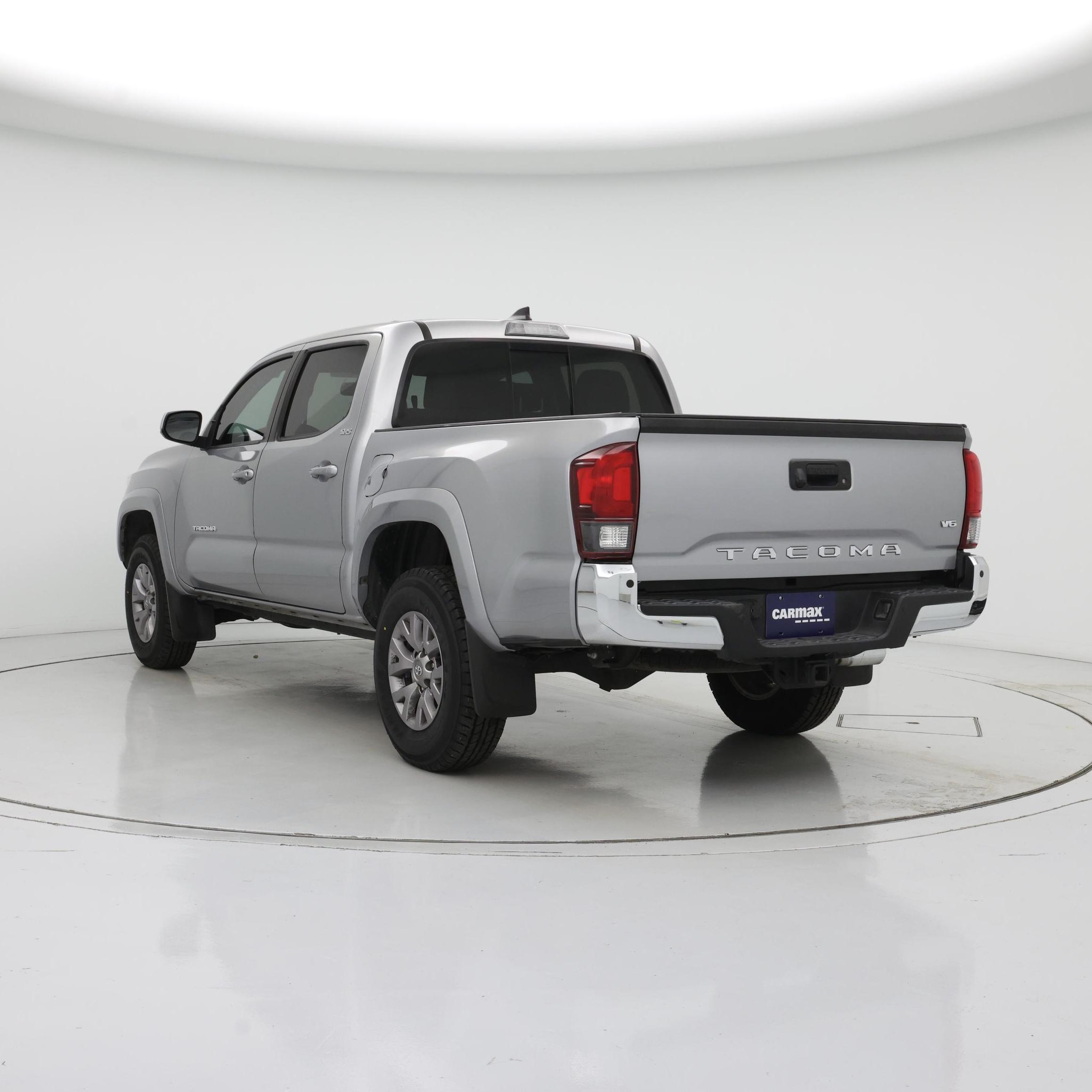 Thumbnail: 2019 Toyota Tacoma - 2