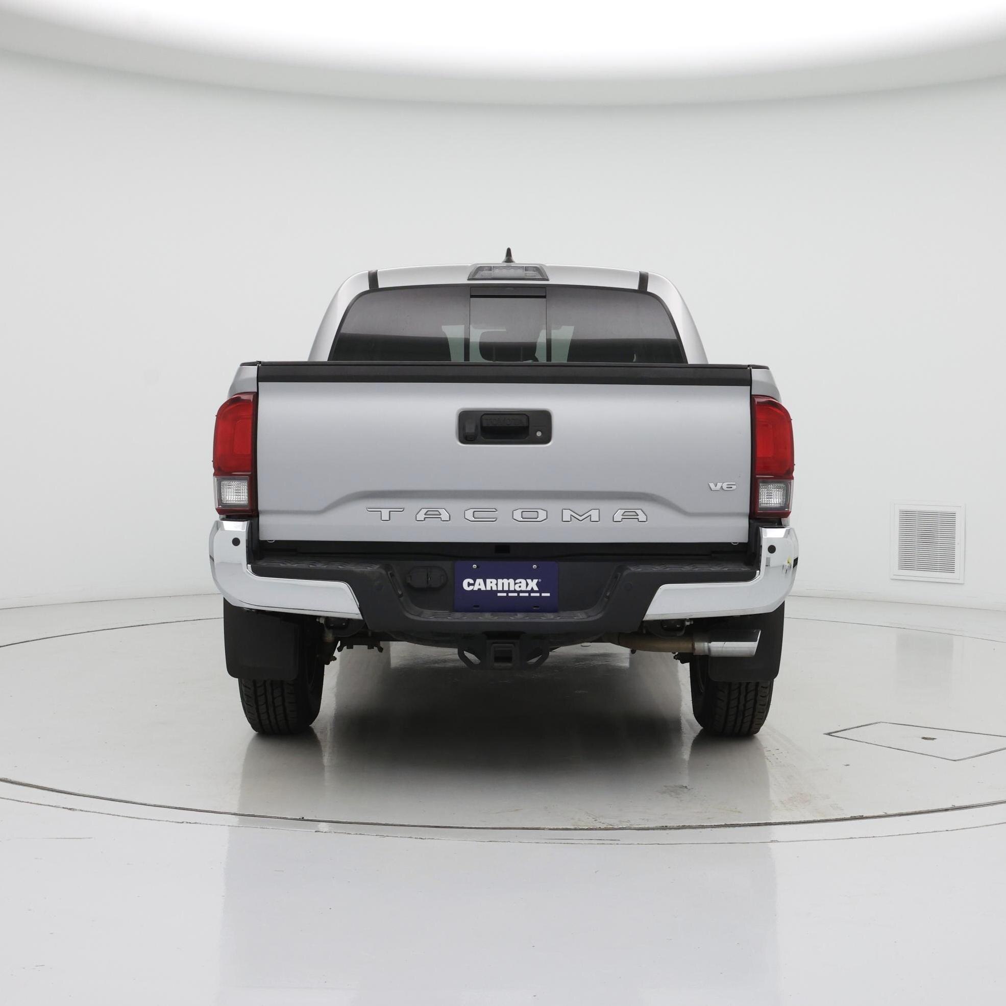 Thumbnail: 2019 Toyota Tacoma - 6