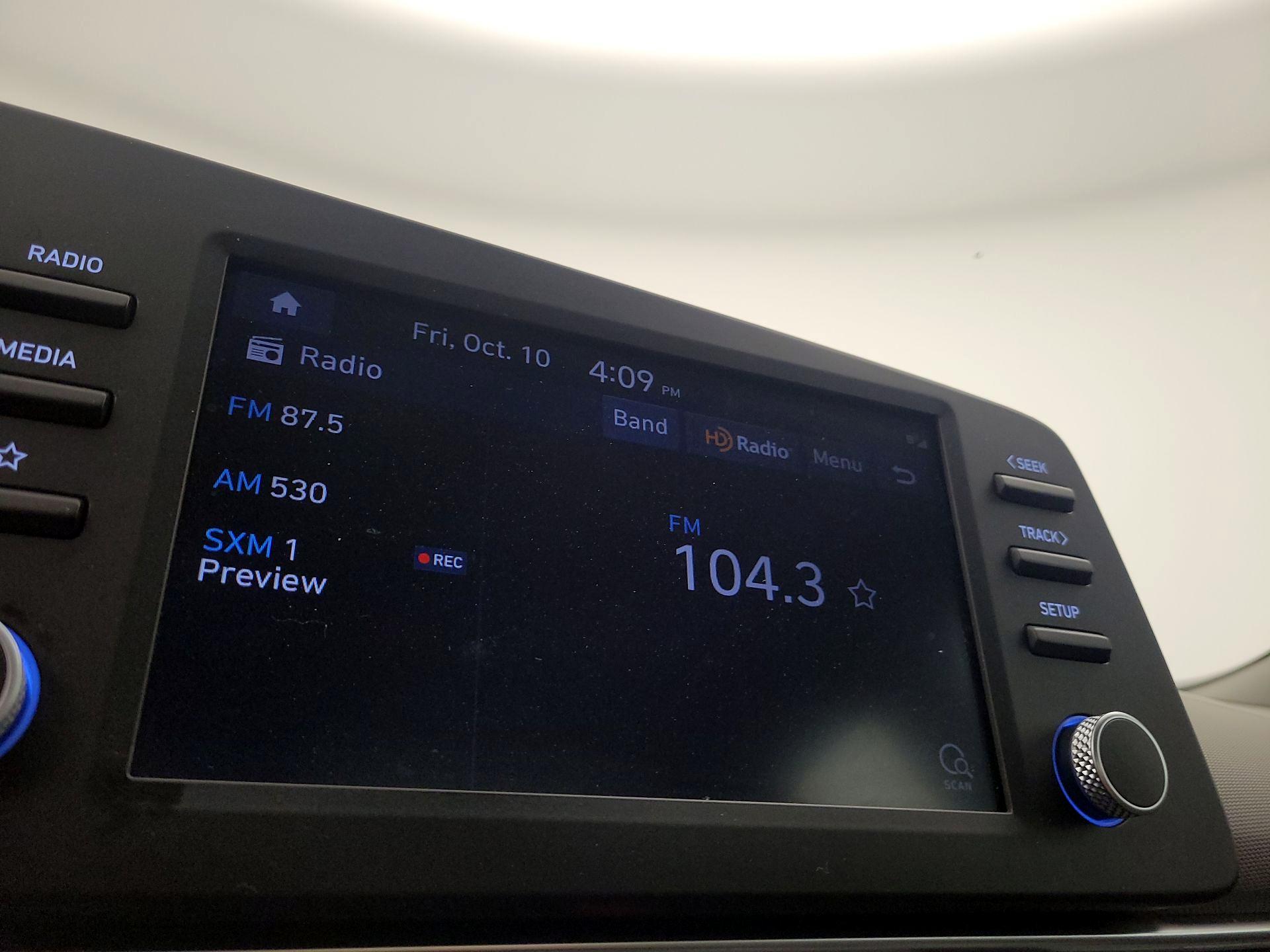 Thumbnail: 2023 Hyundai Elantra - 15