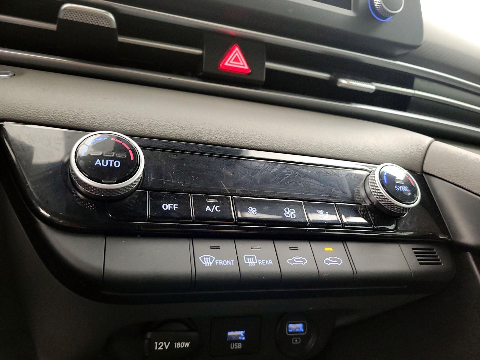 Thumbnail: 2023 Hyundai Elantra - 16