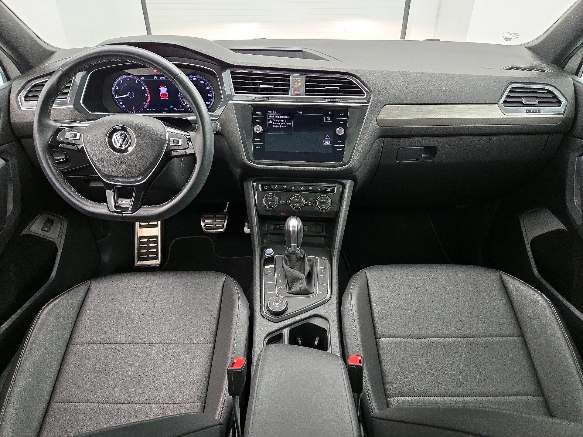 Thumbnail: 2019 Volkswagen Tiguan - 9