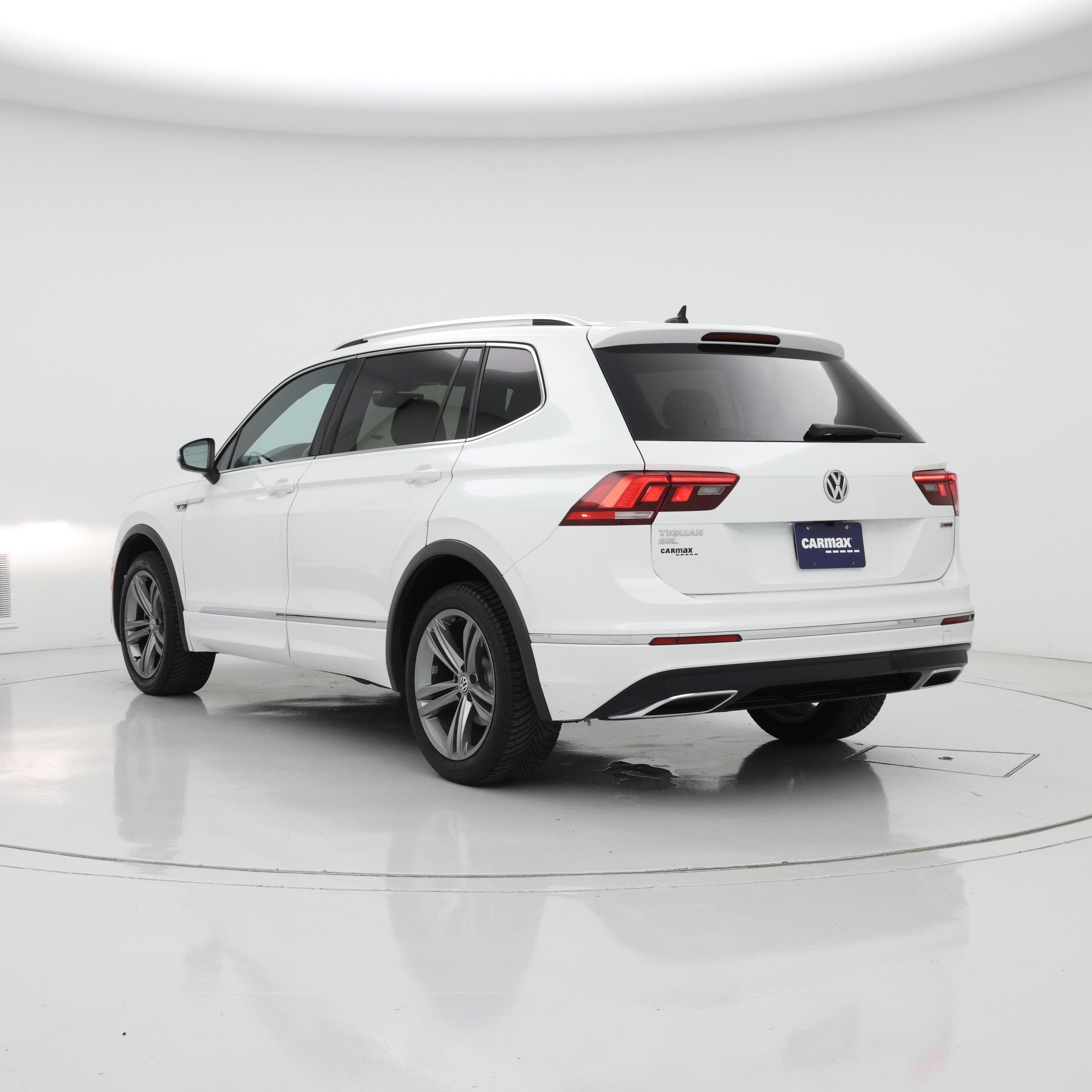 Thumbnail: 2019 Volkswagen Tiguan - 2