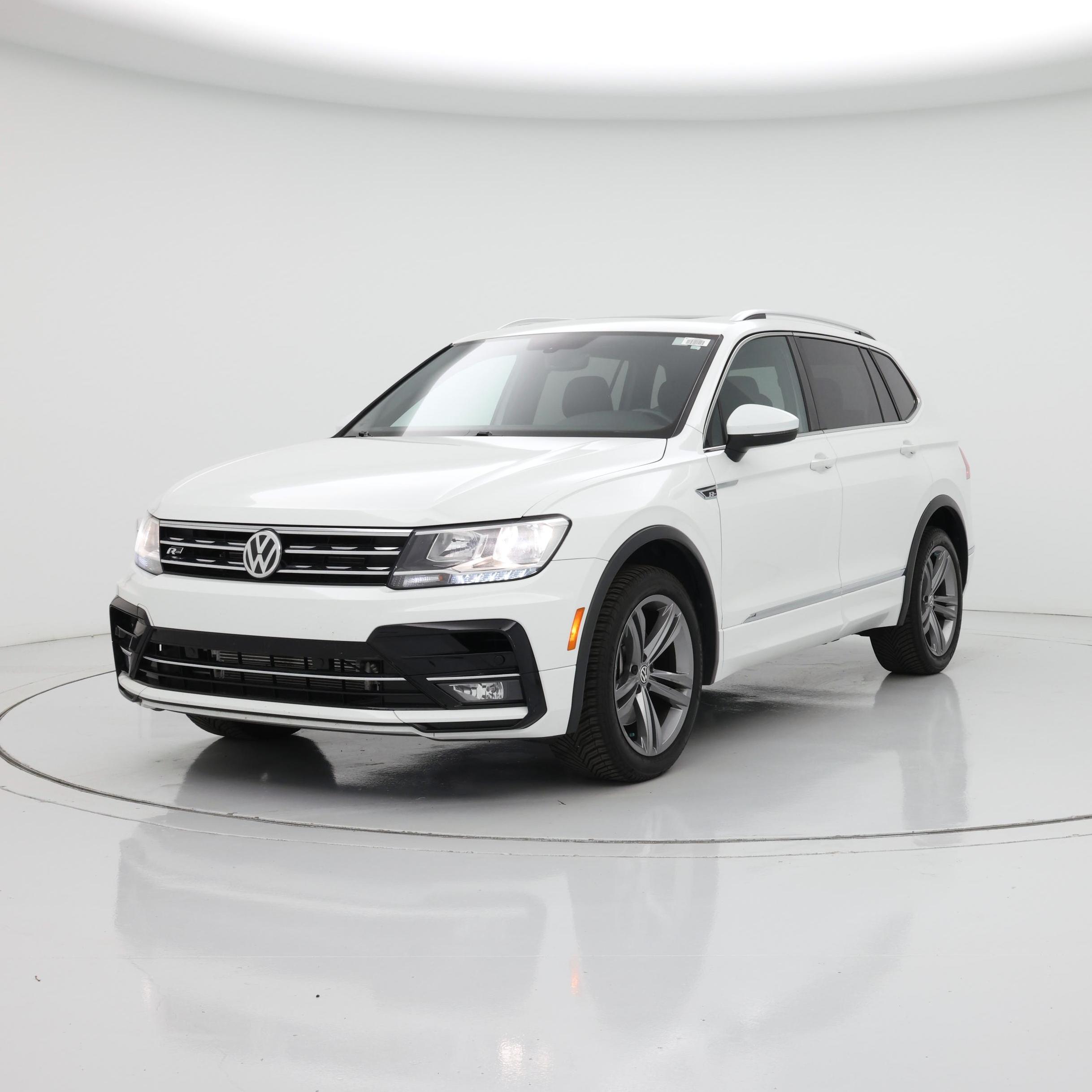Thumbnail: 2019 Volkswagen Tiguan - 4