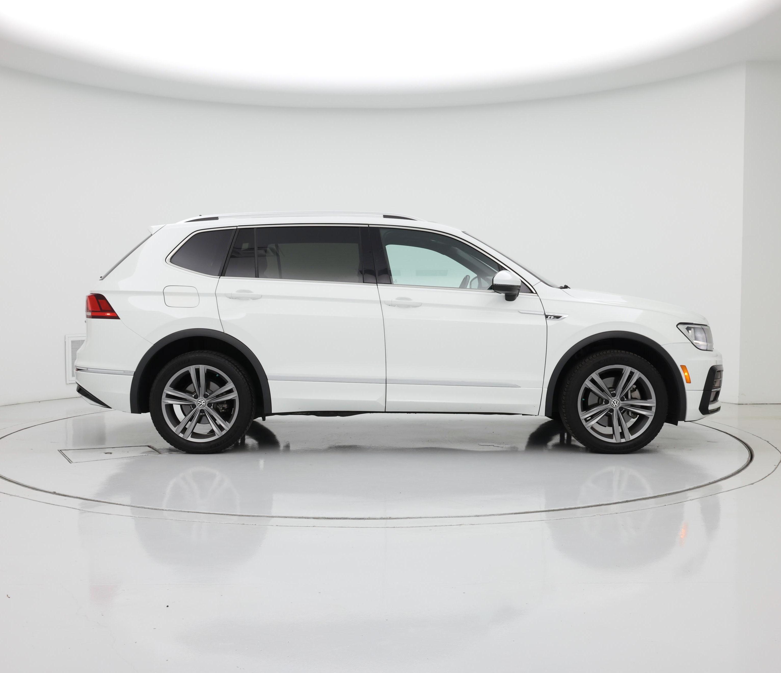 Thumbnail: 2019 Volkswagen Tiguan - 7