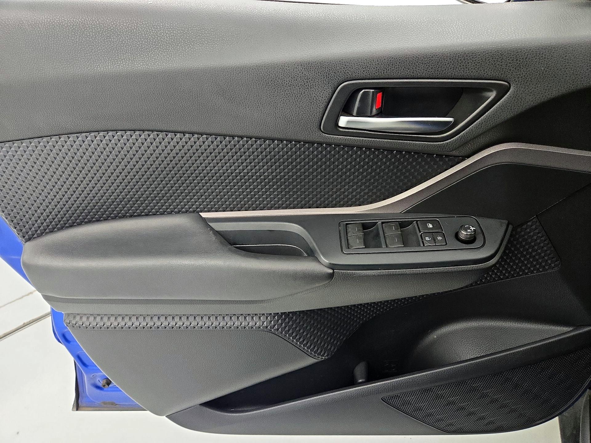 Thumbnail: 2020 Toyota C-HR - 12