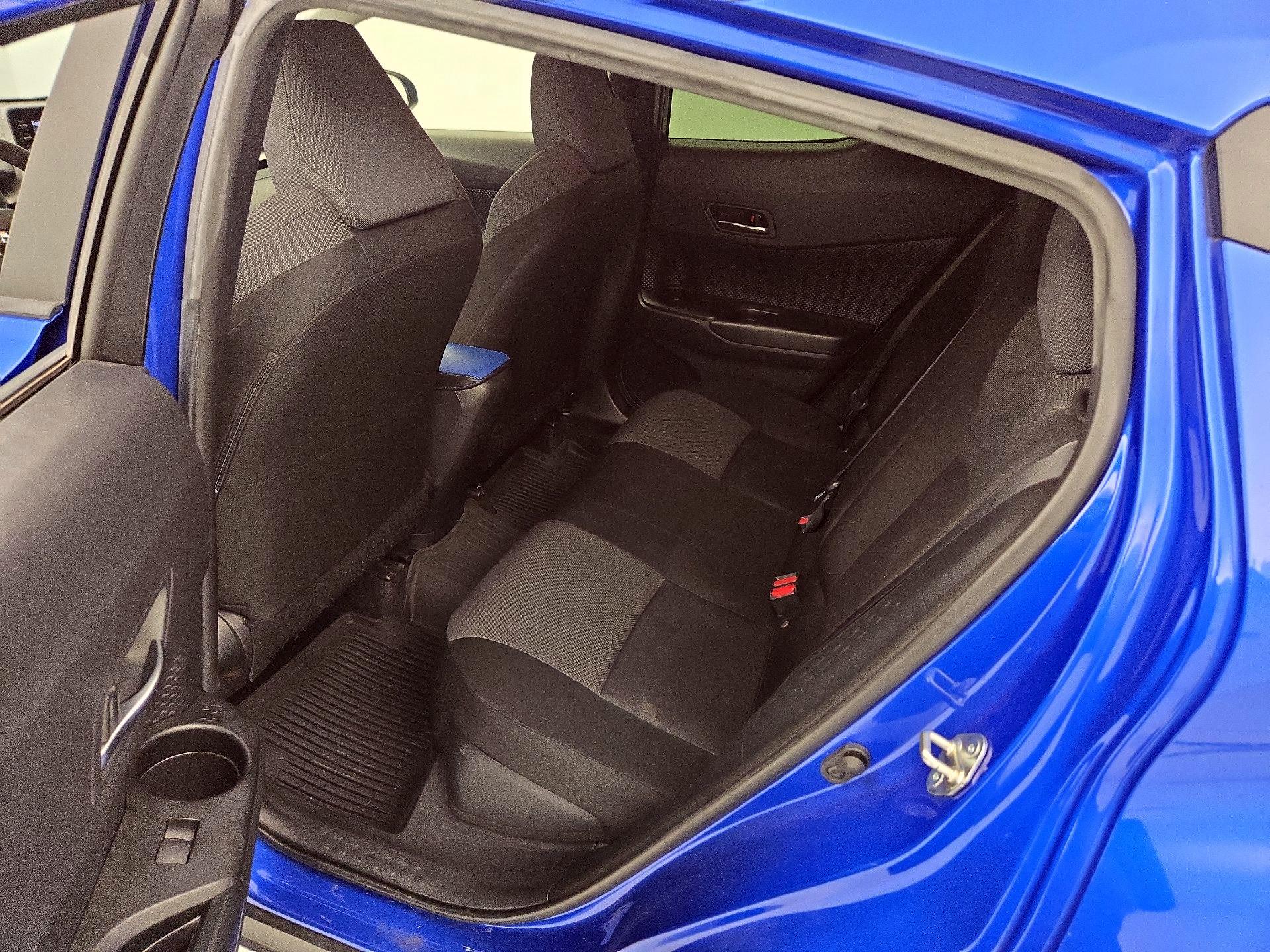 Thumbnail: 2020 Toyota C-HR - 19