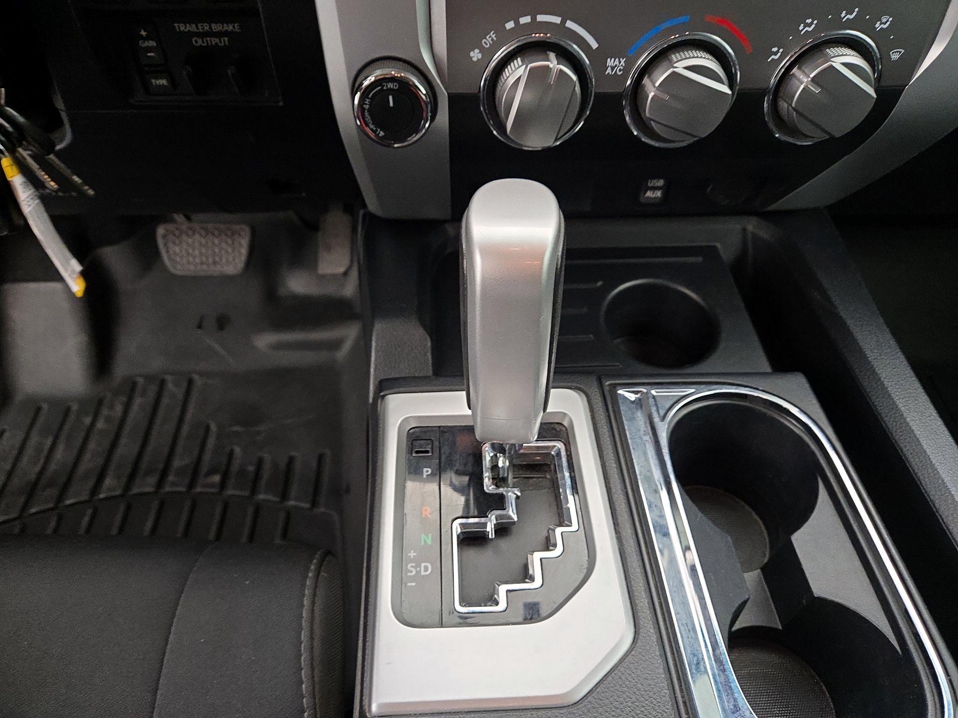 Thumbnail: 2017 Toyota Tundra - 17