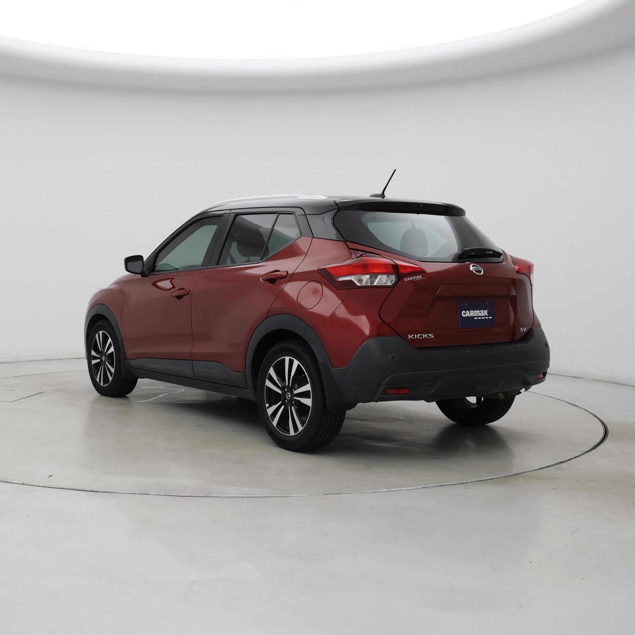 Thumbnail: 2020 Nissan Kicks - 2
