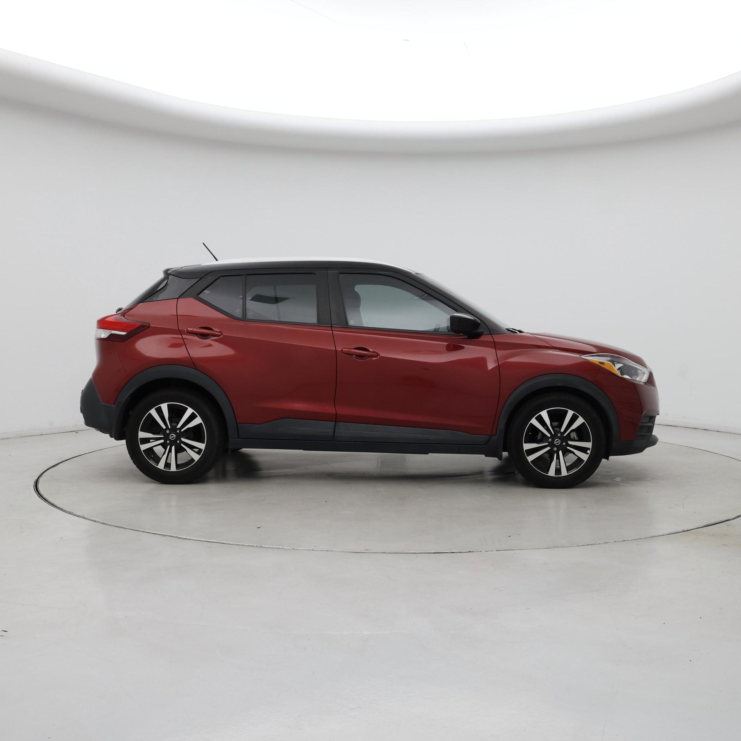 Thumbnail: 2020 Nissan Kicks - 7