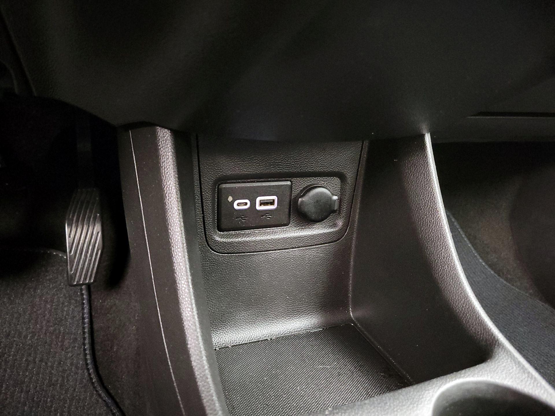 Thumbnail: 2020 Chevrolet Spark - 18