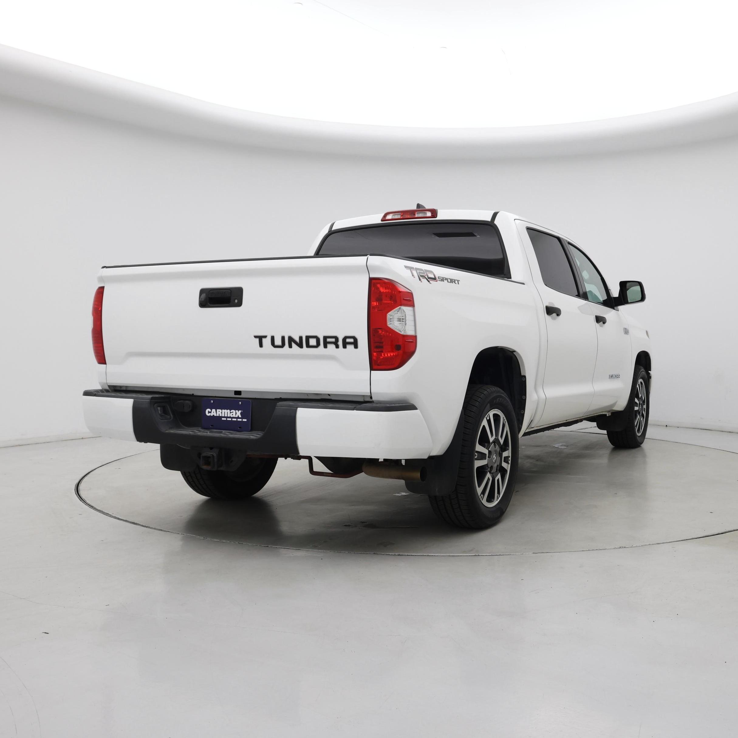 Thumbnail: 2020 Toyota Tundra - 8