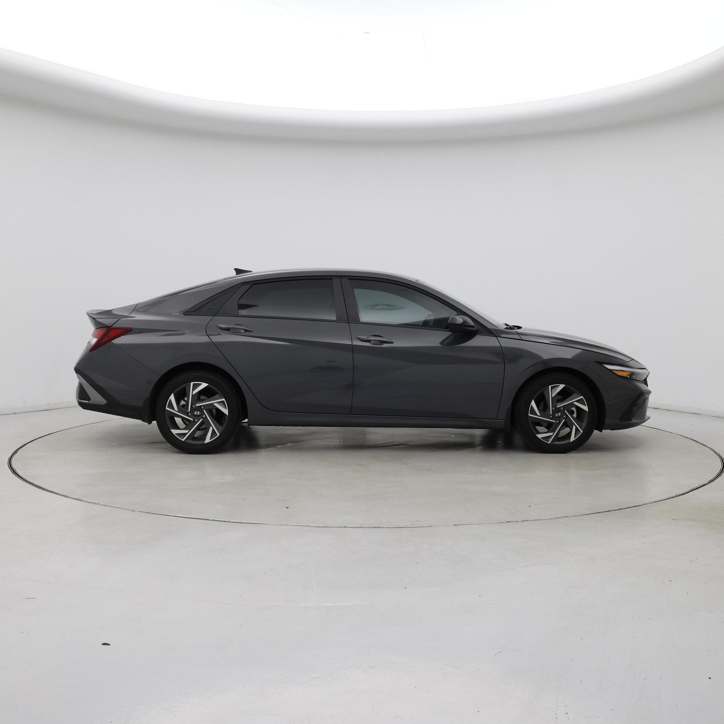 Thumbnail: 2025 Hyundai Elantra - 7