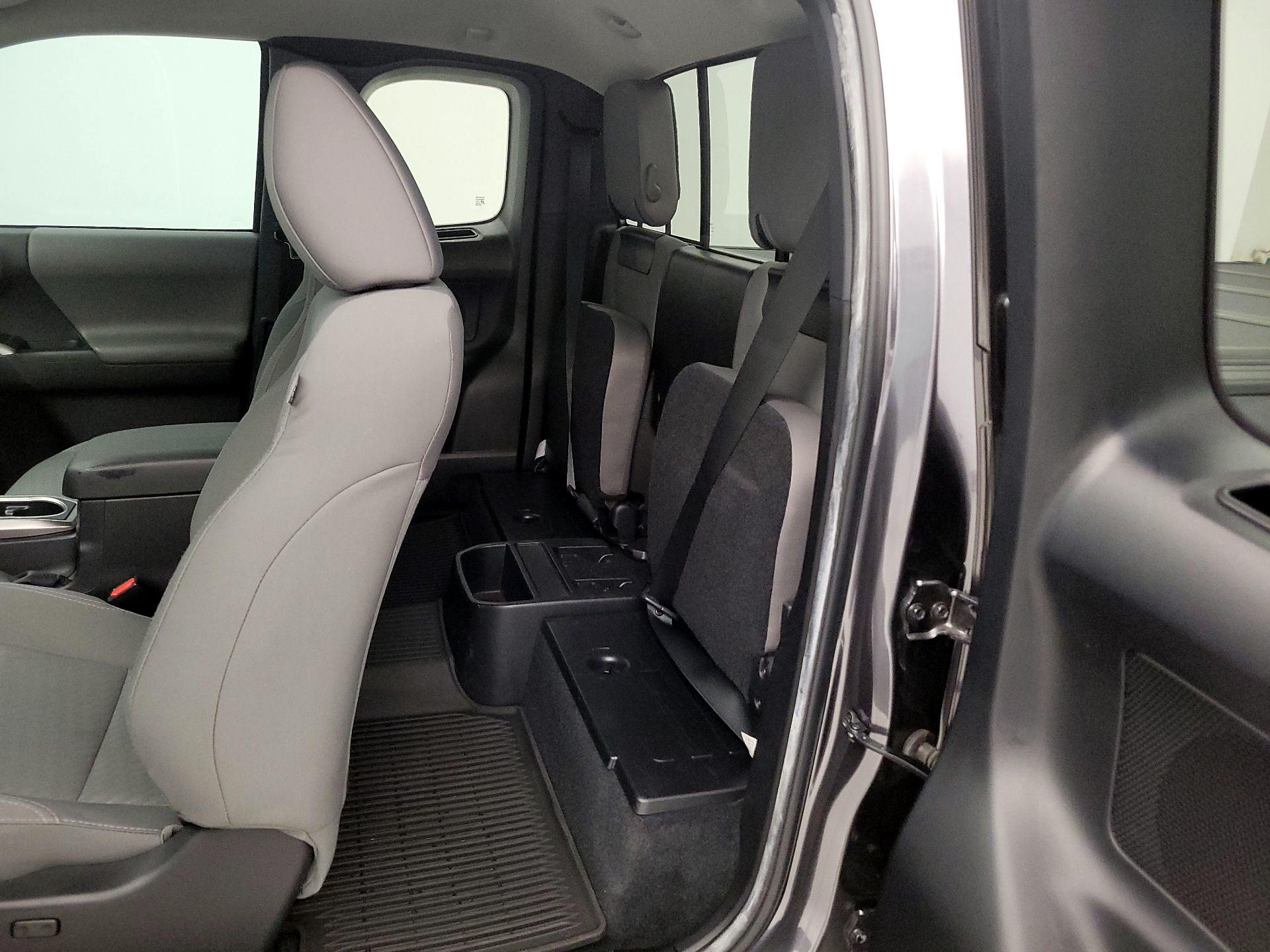 Thumbnail: 2022 Toyota Tacoma - 19