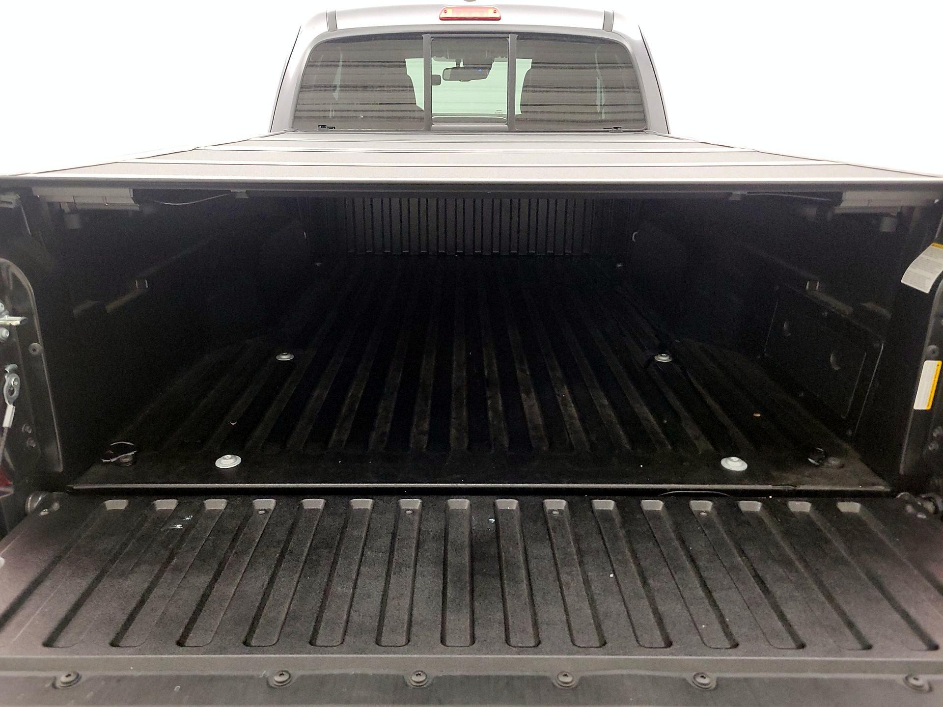 Thumbnail: 2022 Toyota Tacoma - 20