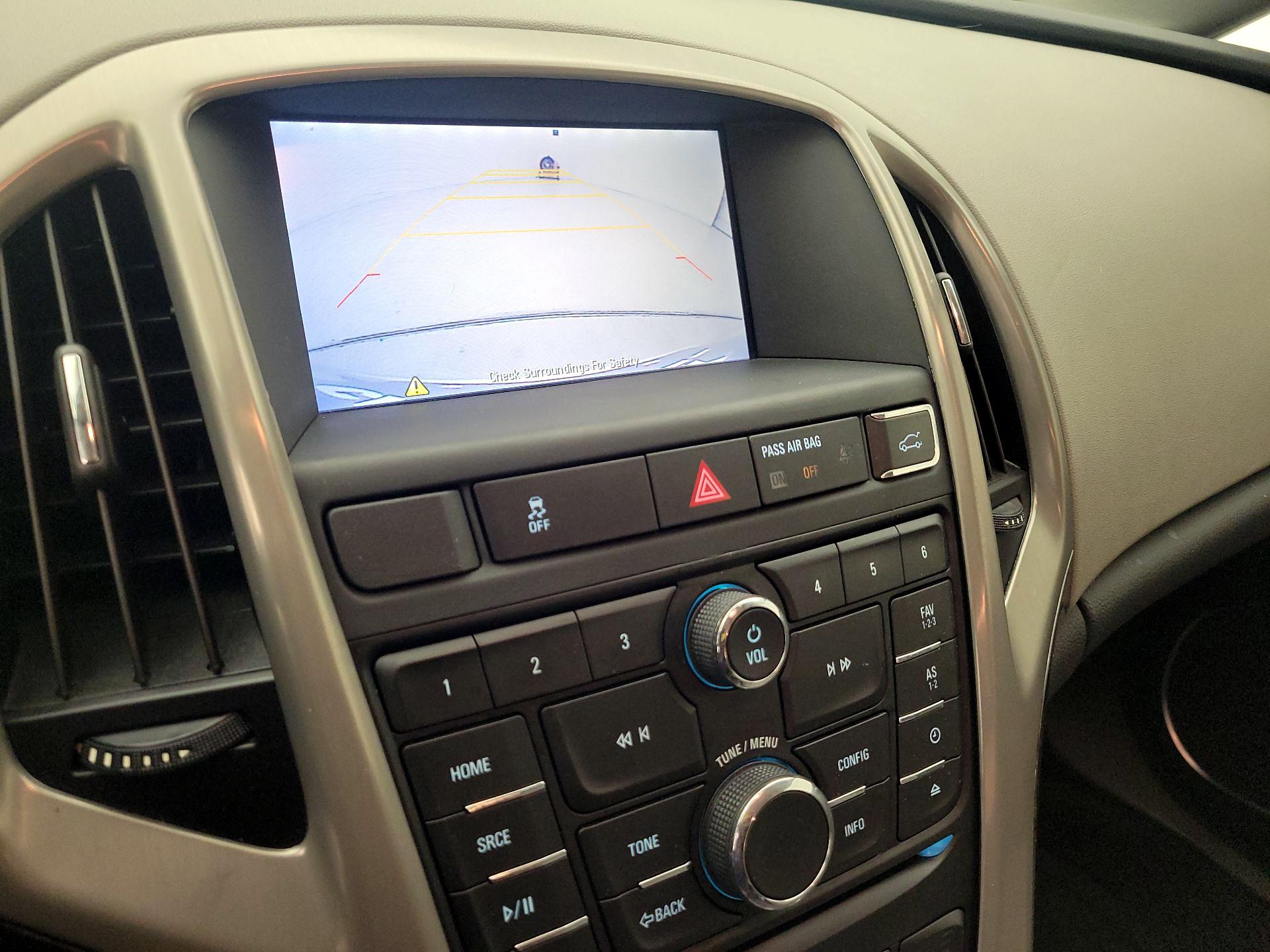 Thumbnail: 2016 Buick Verano - 14