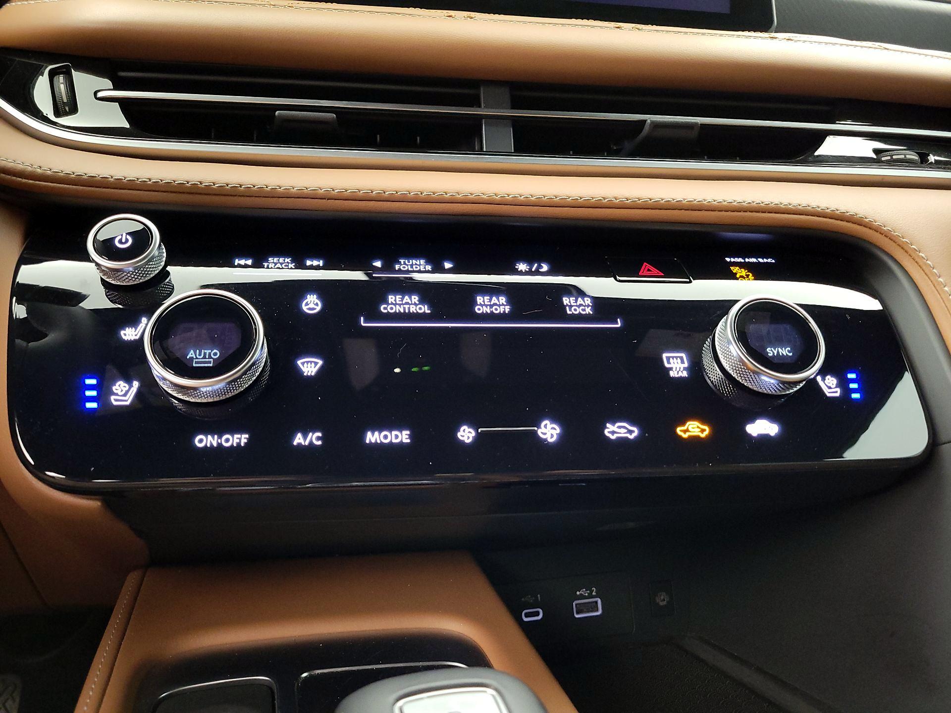 Thumbnail: 2025 INFINITI QX60 - 17