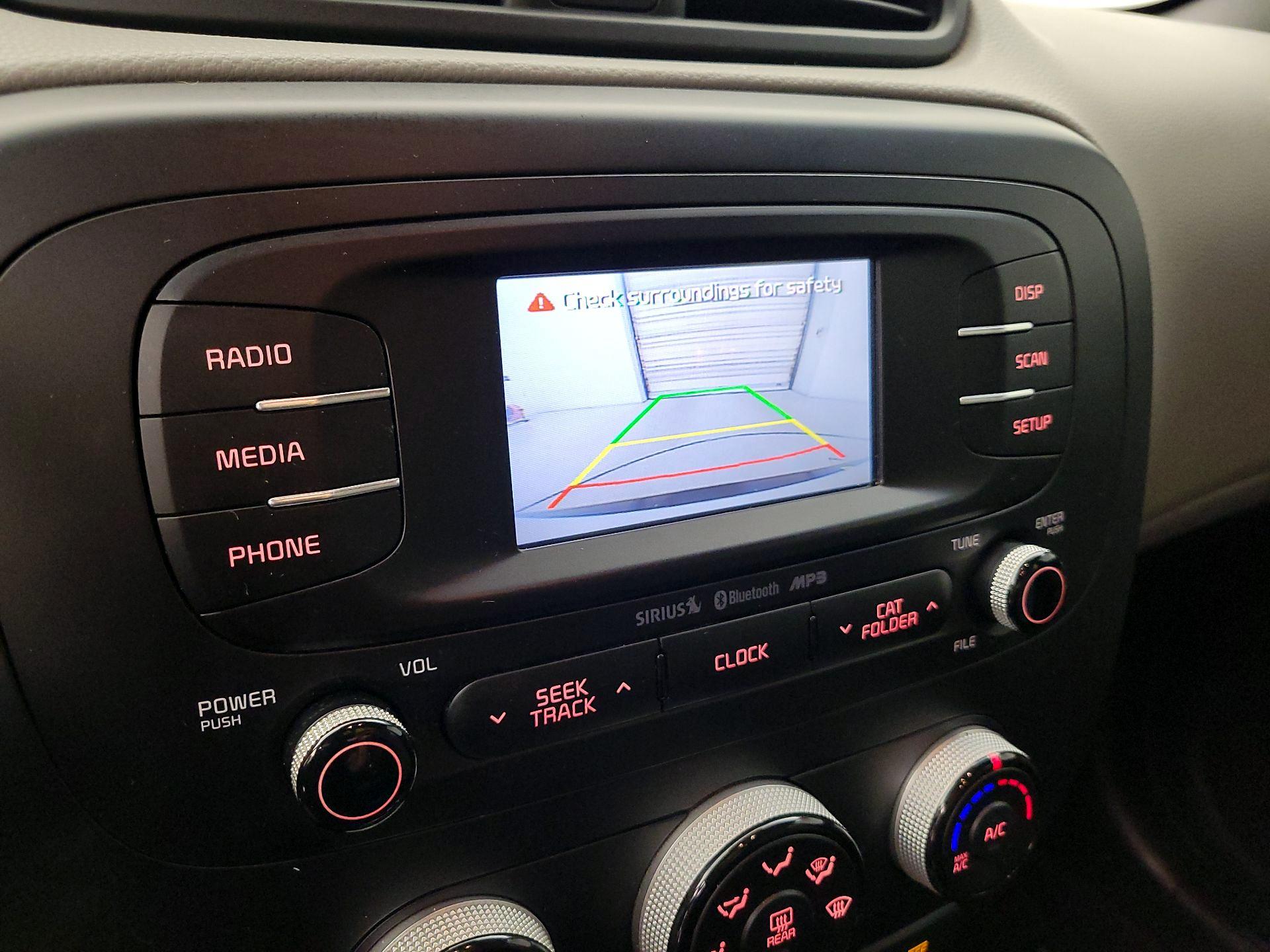 Thumbnail: 2016 Kia Soul - 14