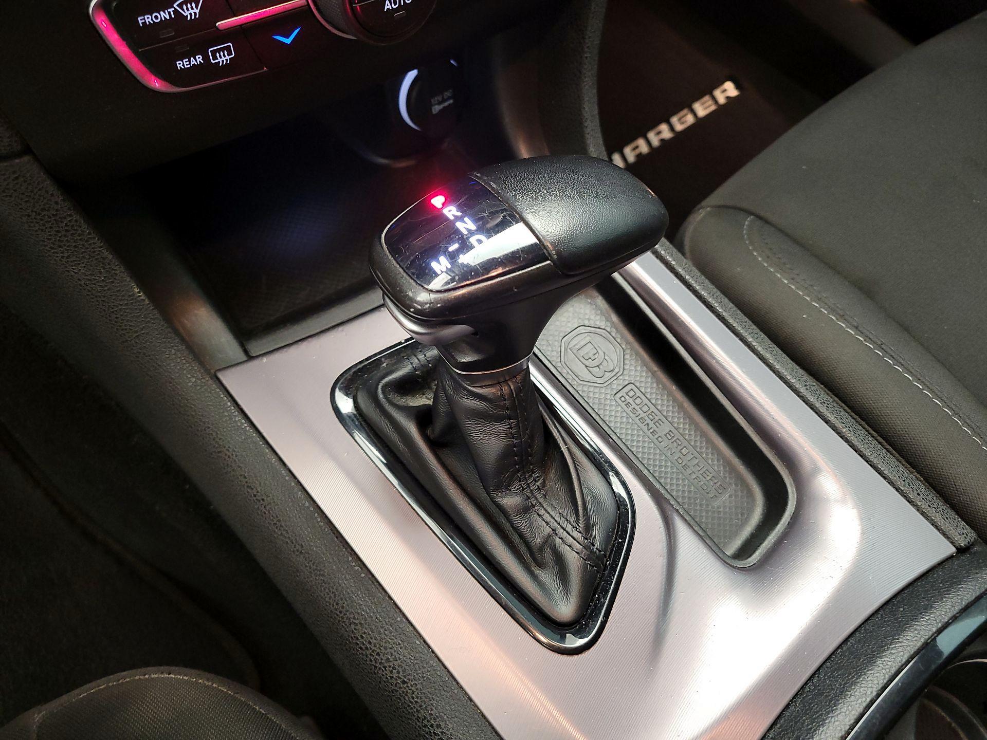 Thumbnail: 2021 Dodge Charger - 17