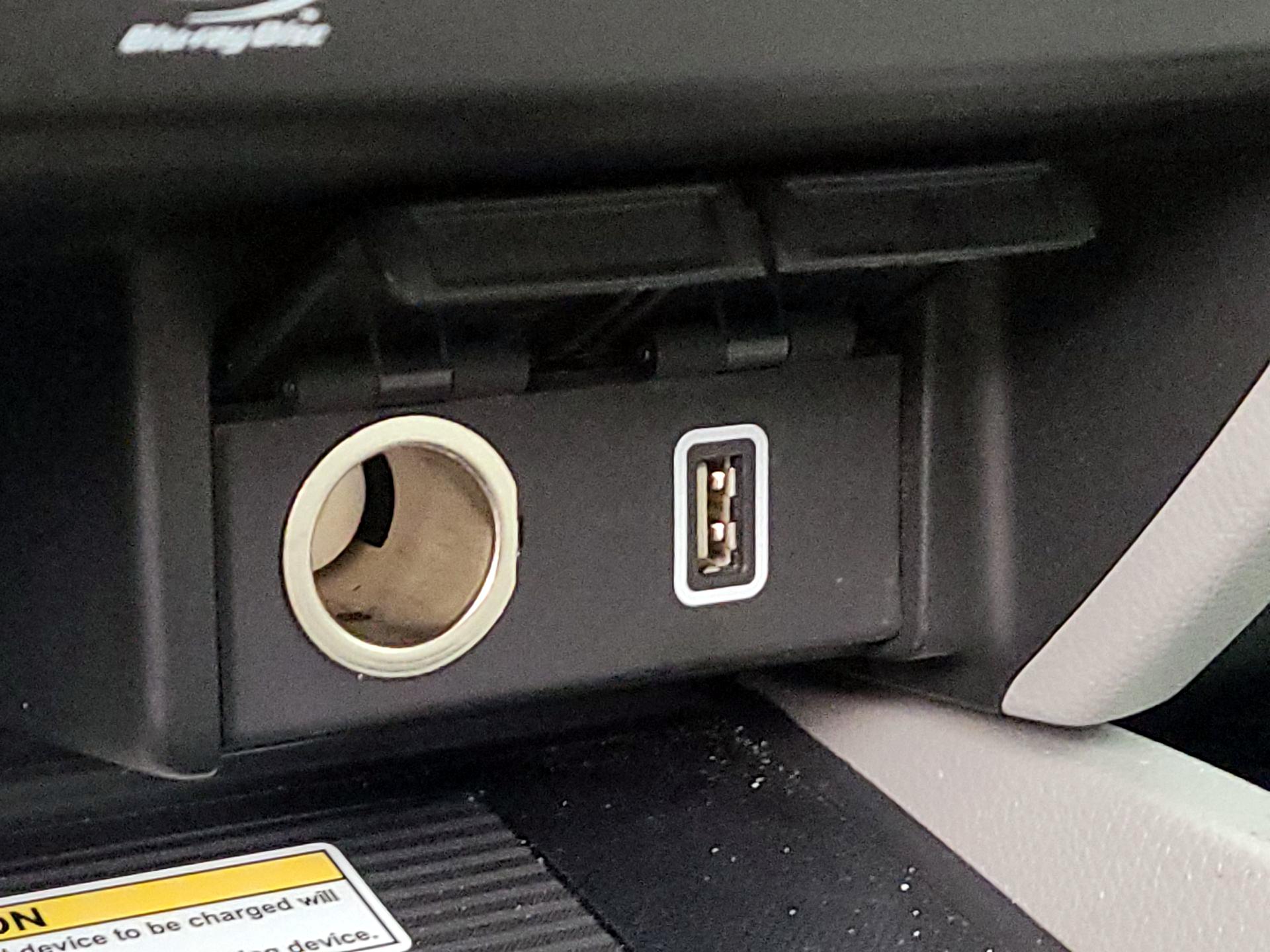 Thumbnail: 2019 Honda Pilot - 19