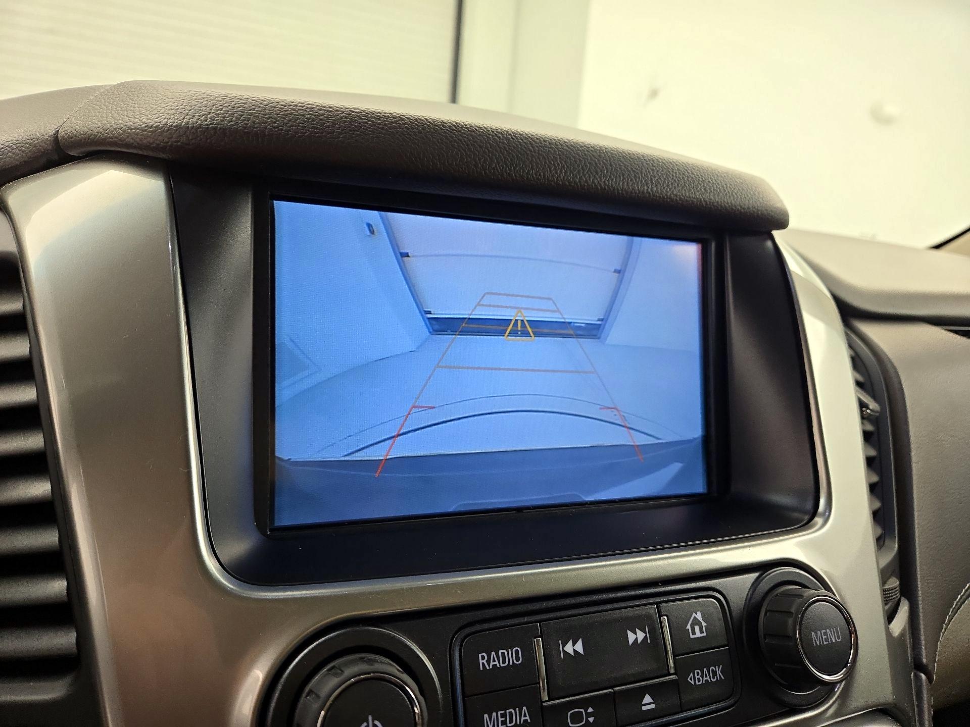 Thumbnail: 2018 Chevrolet Tahoe - 14