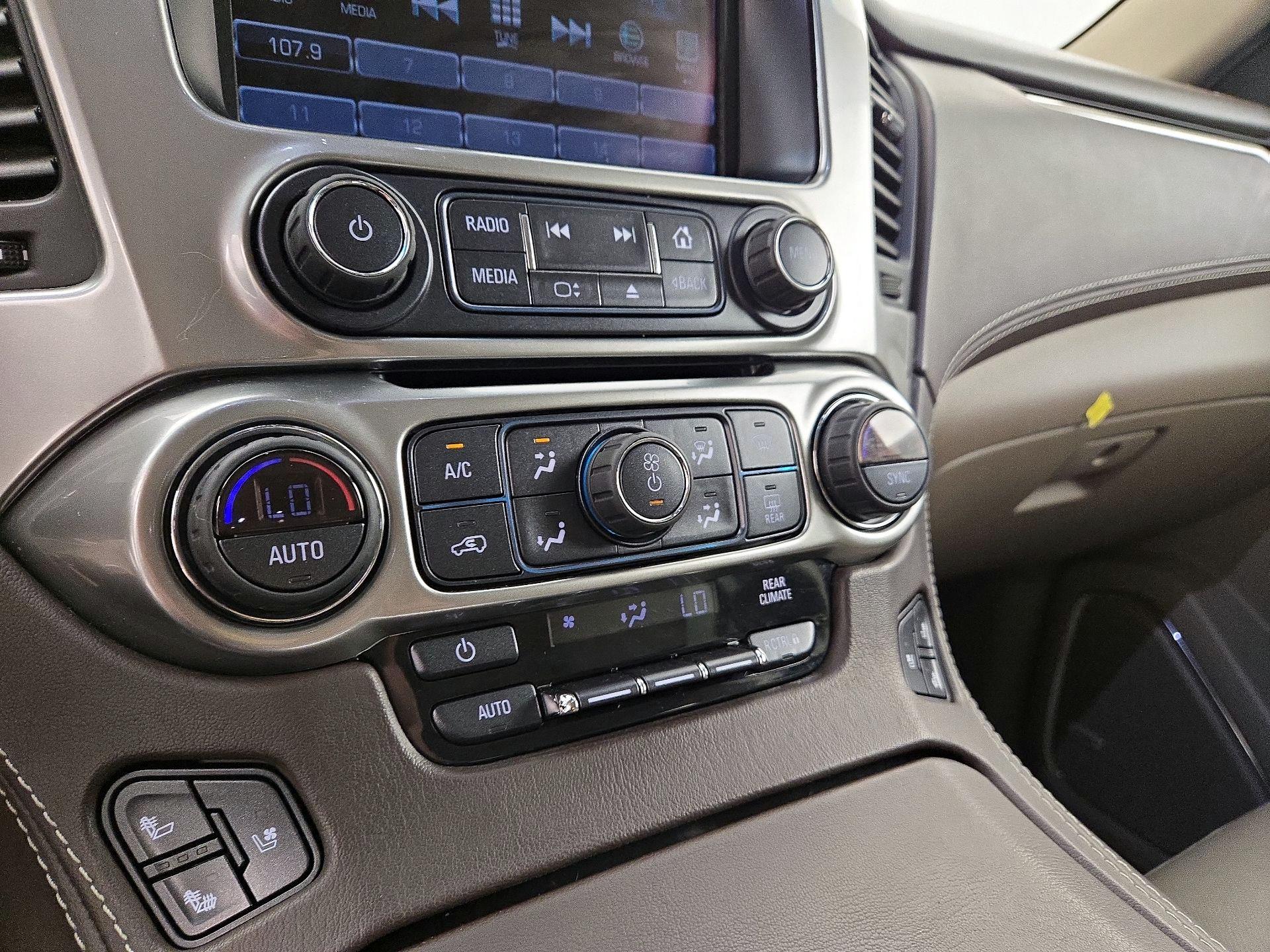 Thumbnail: 2018 Chevrolet Tahoe - 16