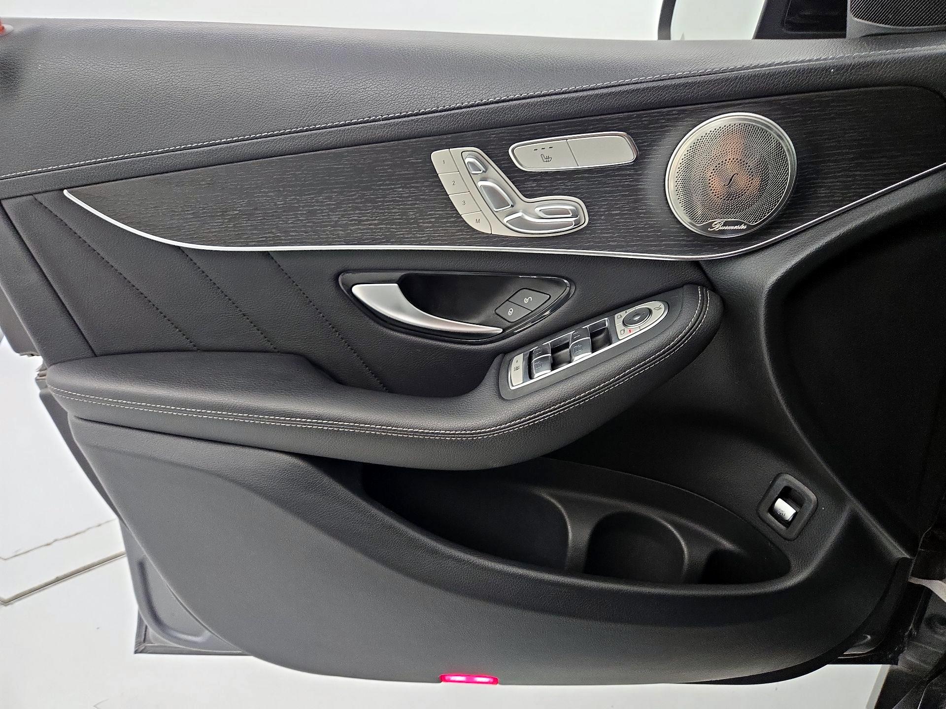 Thumbnail: 2022 Mercedes-Benz GLC - 12