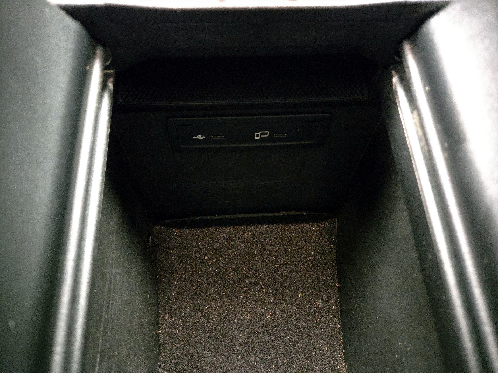 Thumbnail: 2022 Mercedes-Benz GLC - 19