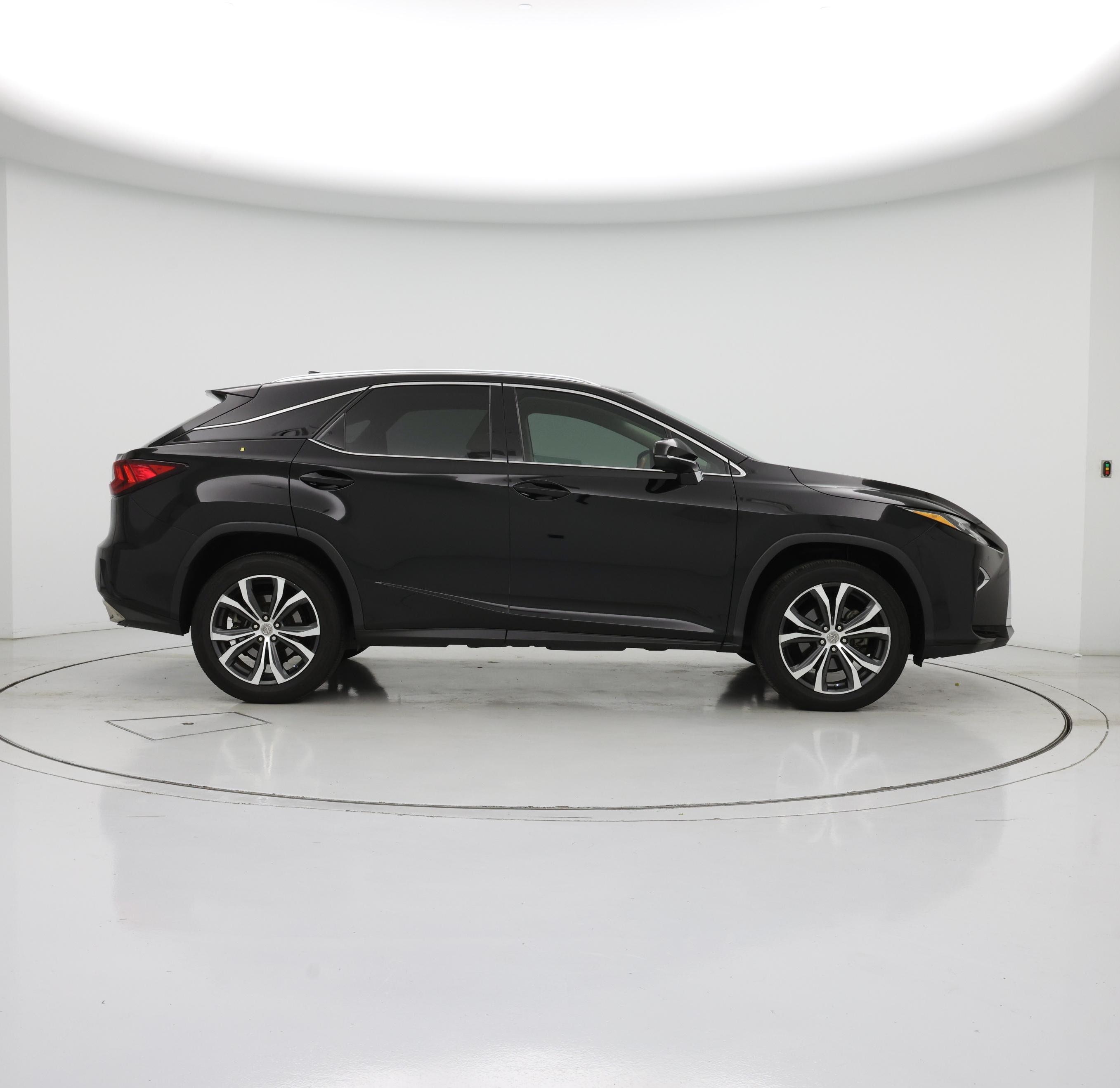 Thumbnail: 2016 Lexus RX - 7