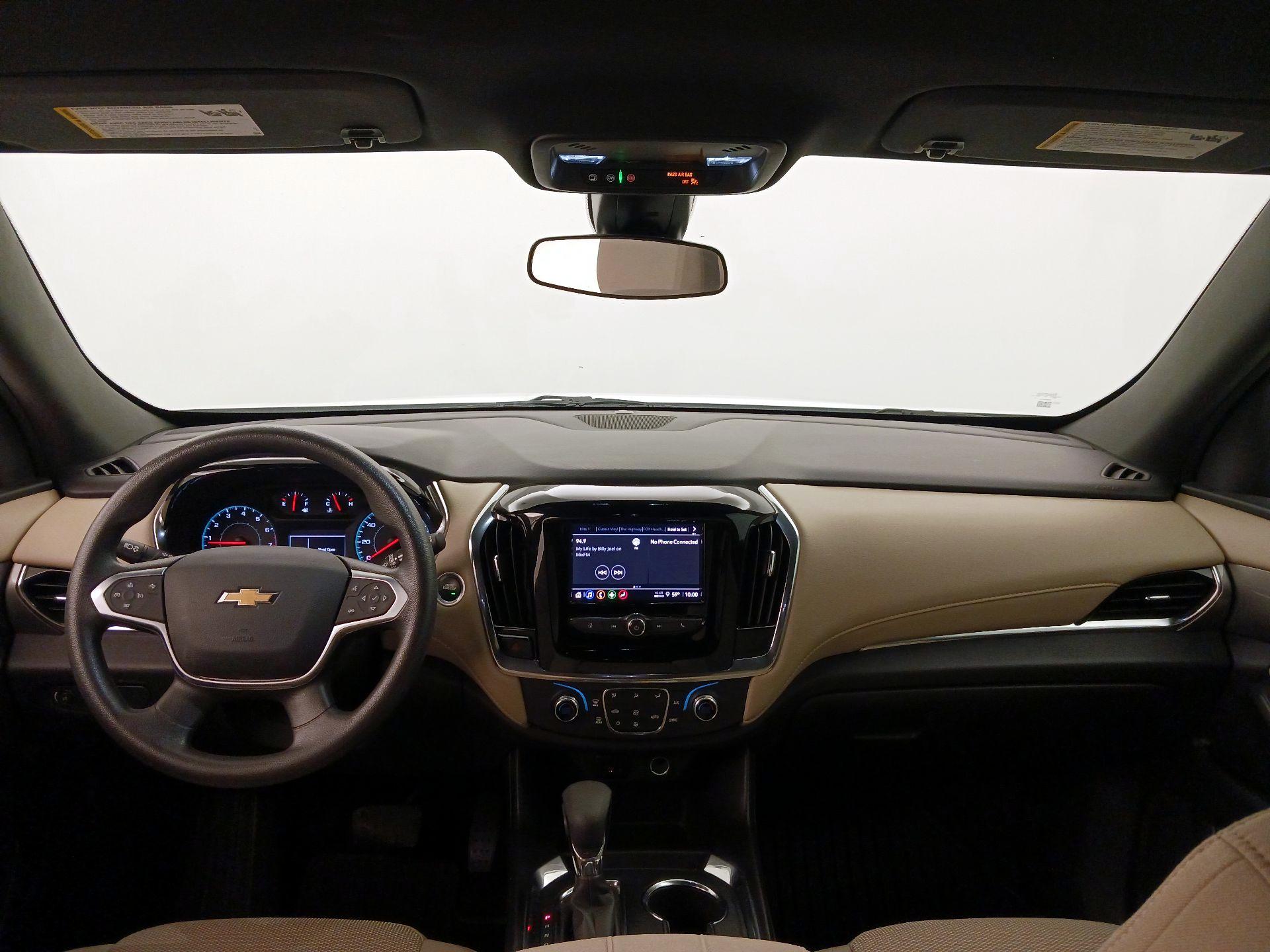 Thumbnail: 2023 Chevrolet Traverse - 9