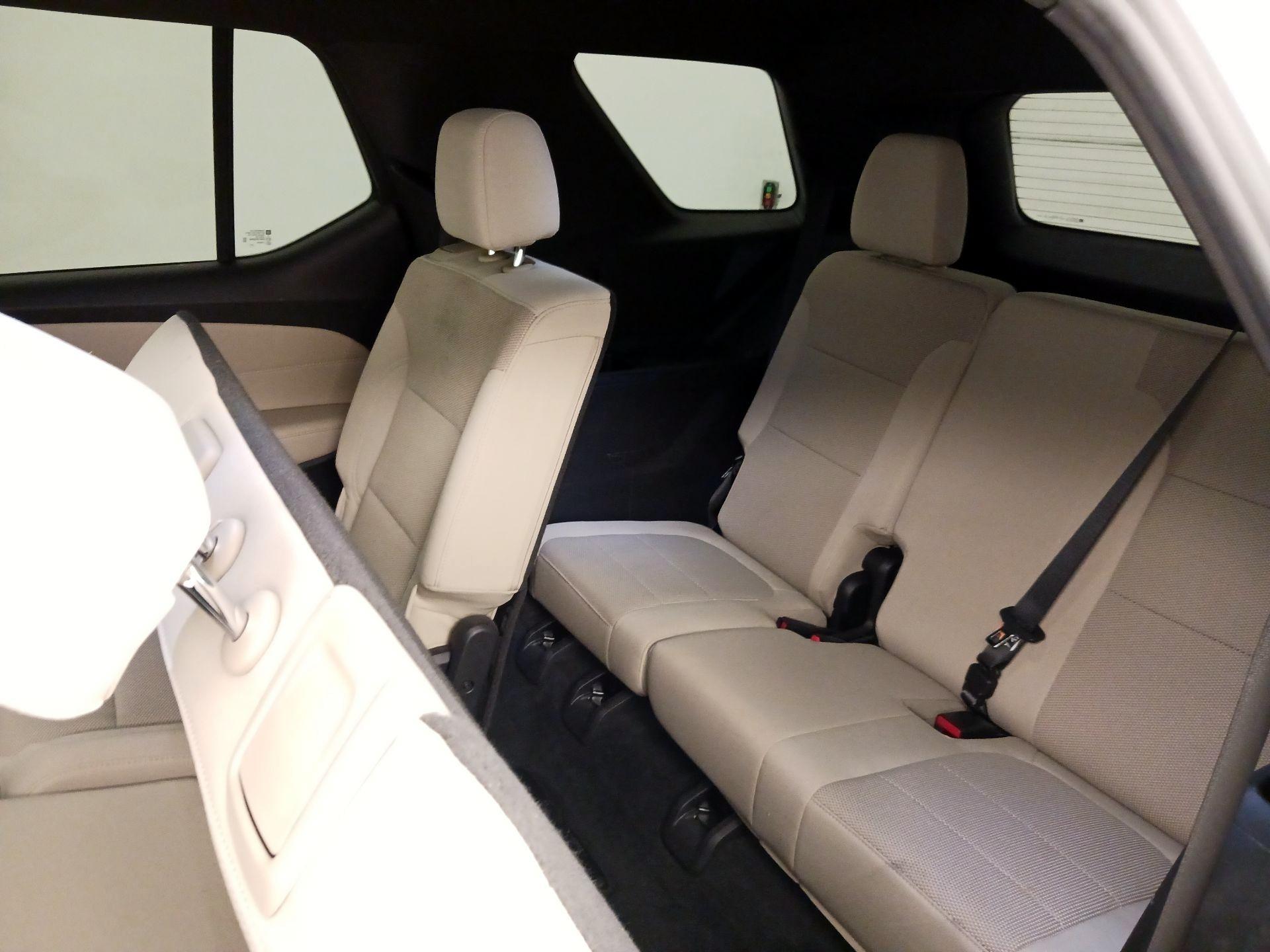 Thumbnail: 2023 Chevrolet Traverse - 20