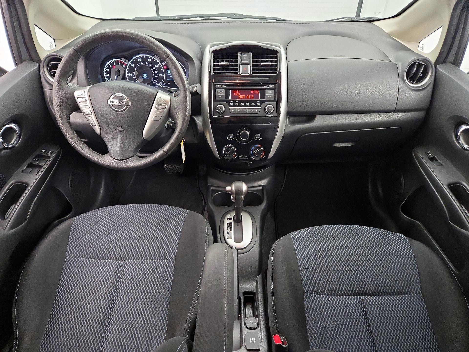 Thumbnail: 2015 Nissan Versa Note - 9
