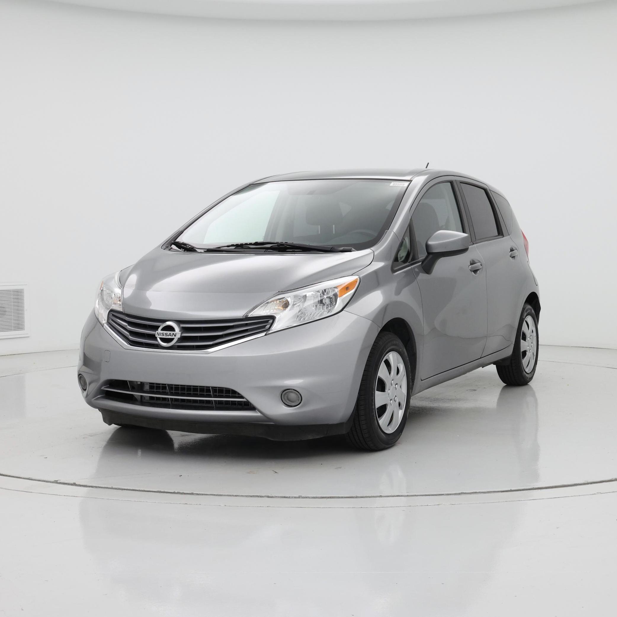 Thumbnail: 2015 Nissan Versa Note - 4