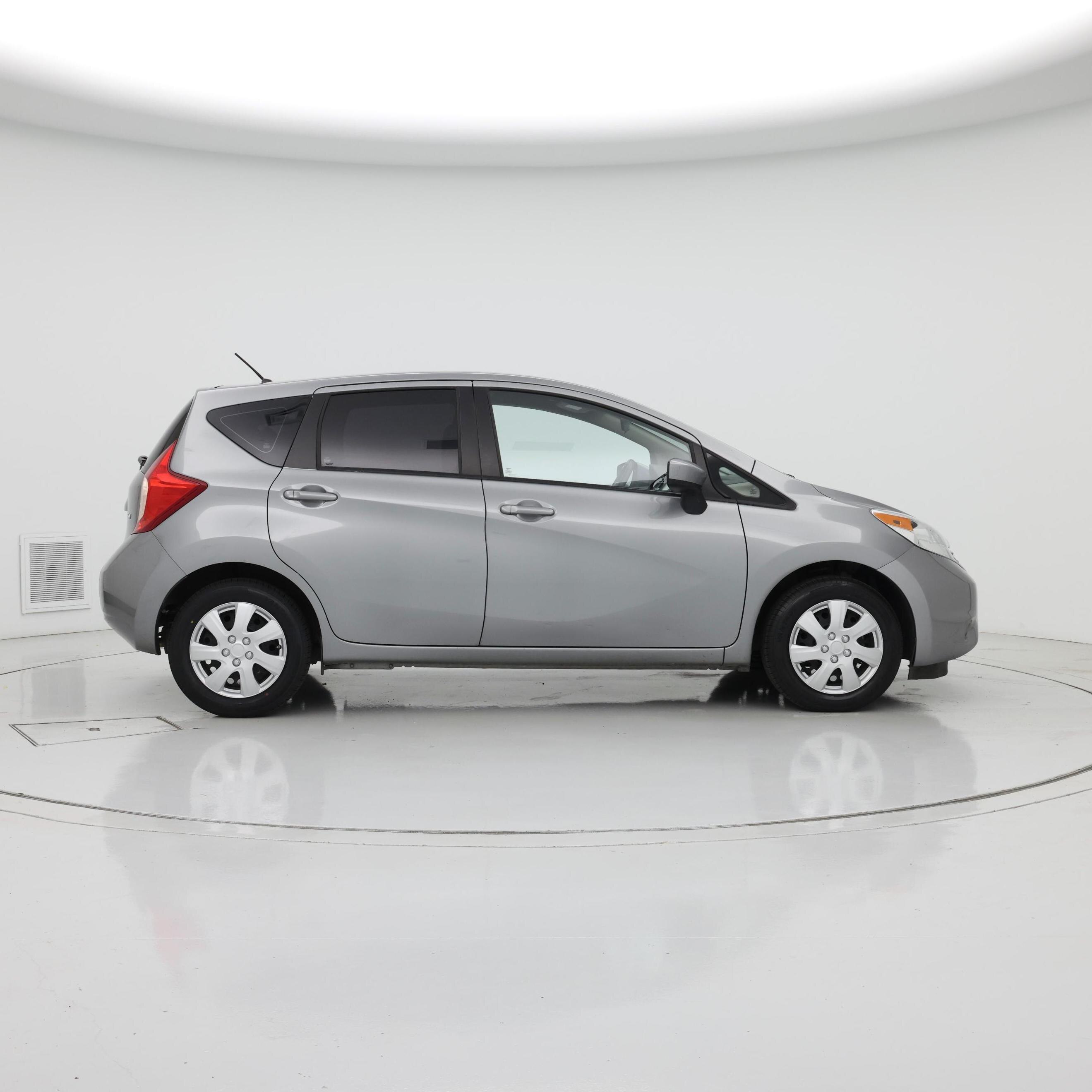 Thumbnail: 2015 Nissan Versa Note - 7