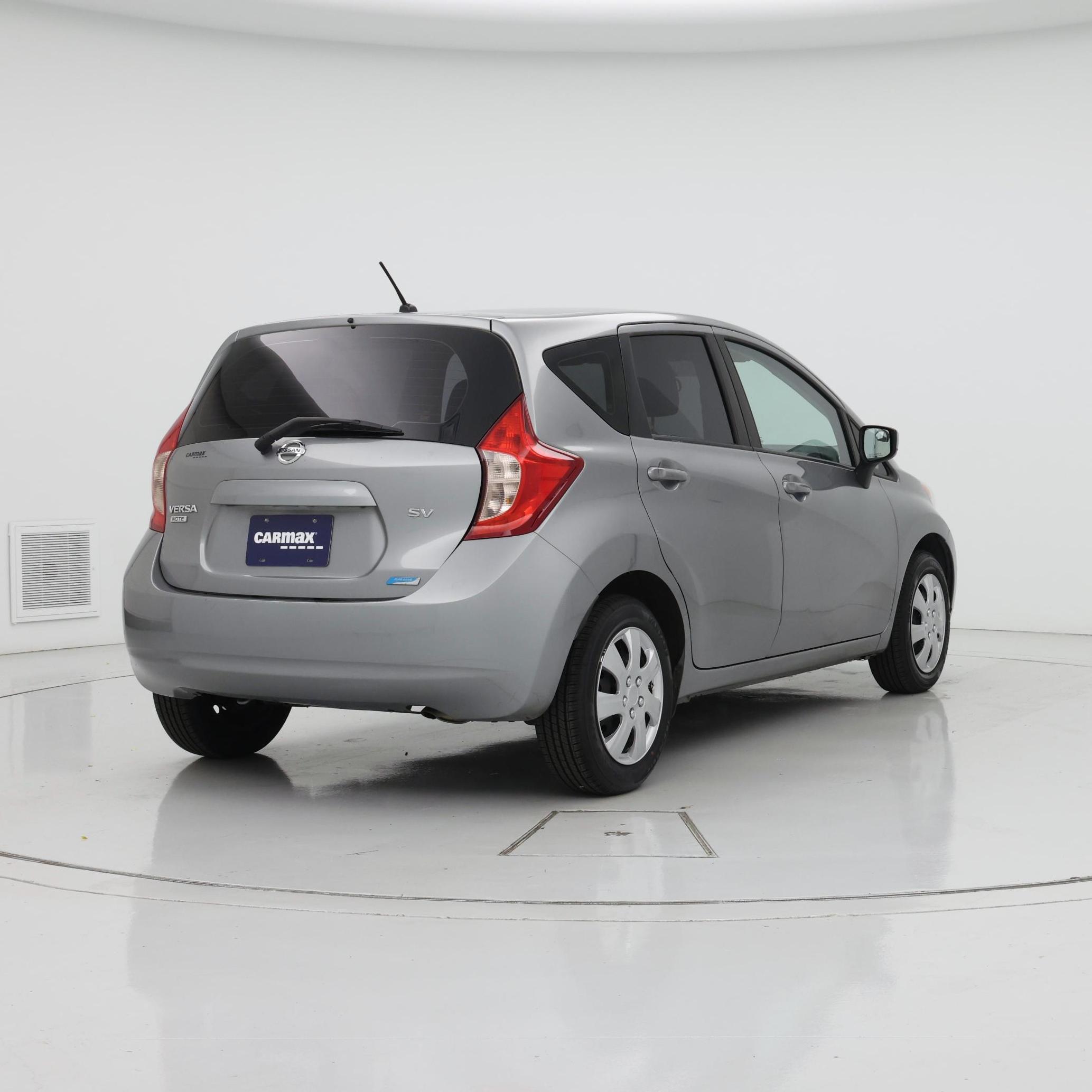 Thumbnail: 2015 Nissan Versa Note - 8