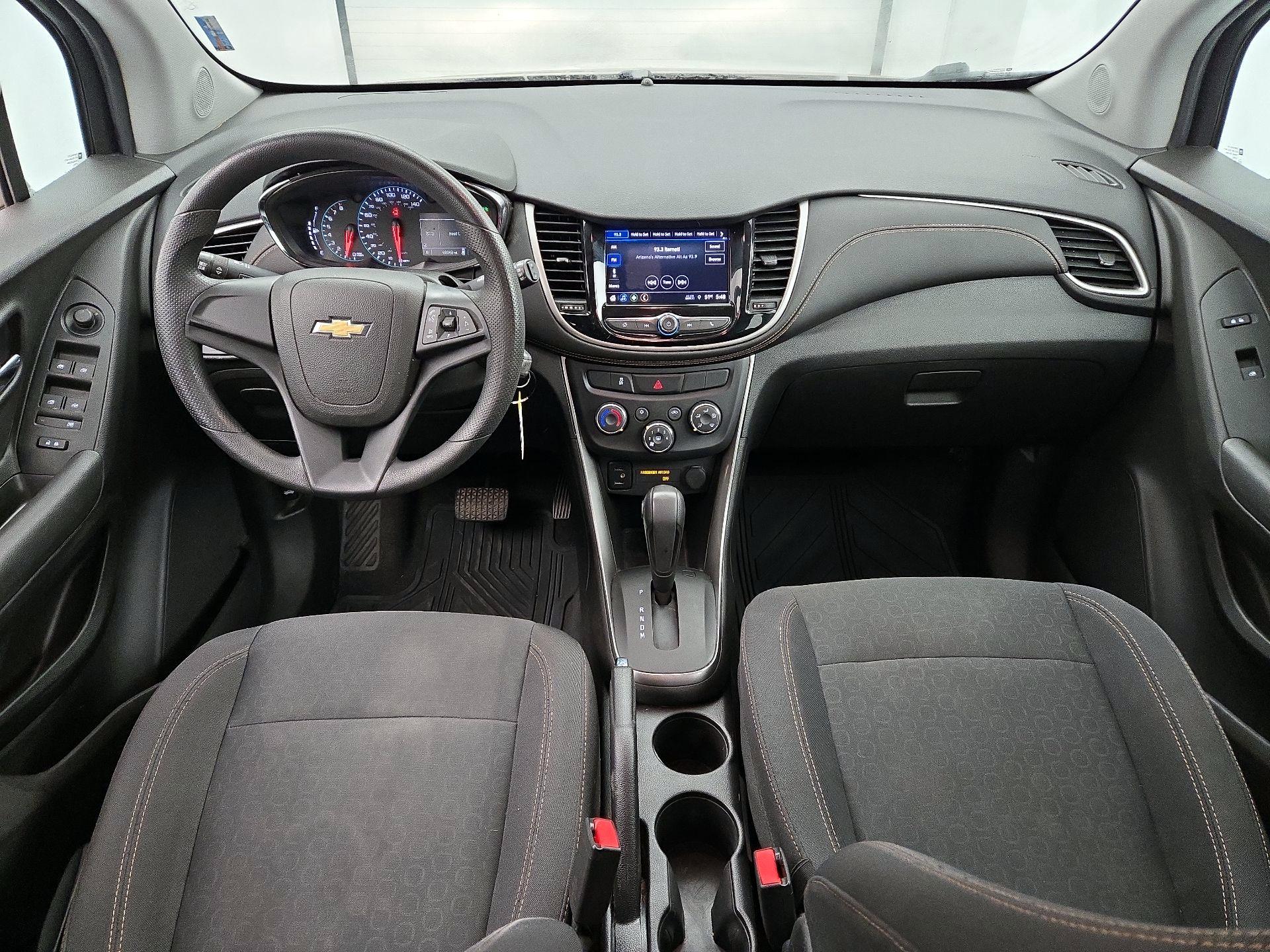 Thumbnail: 2018 Chevrolet Trax - 9