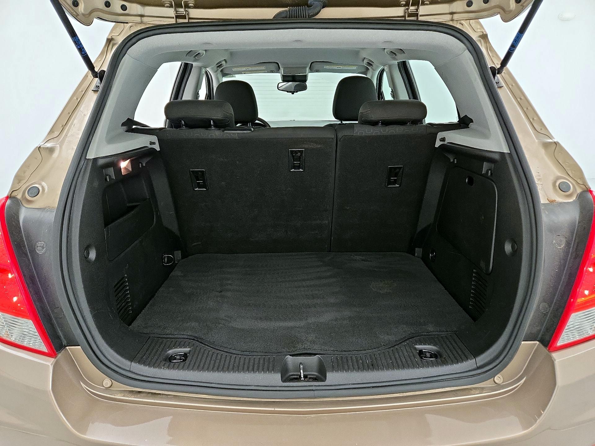 Thumbnail: 2018 Chevrolet Trax - 20