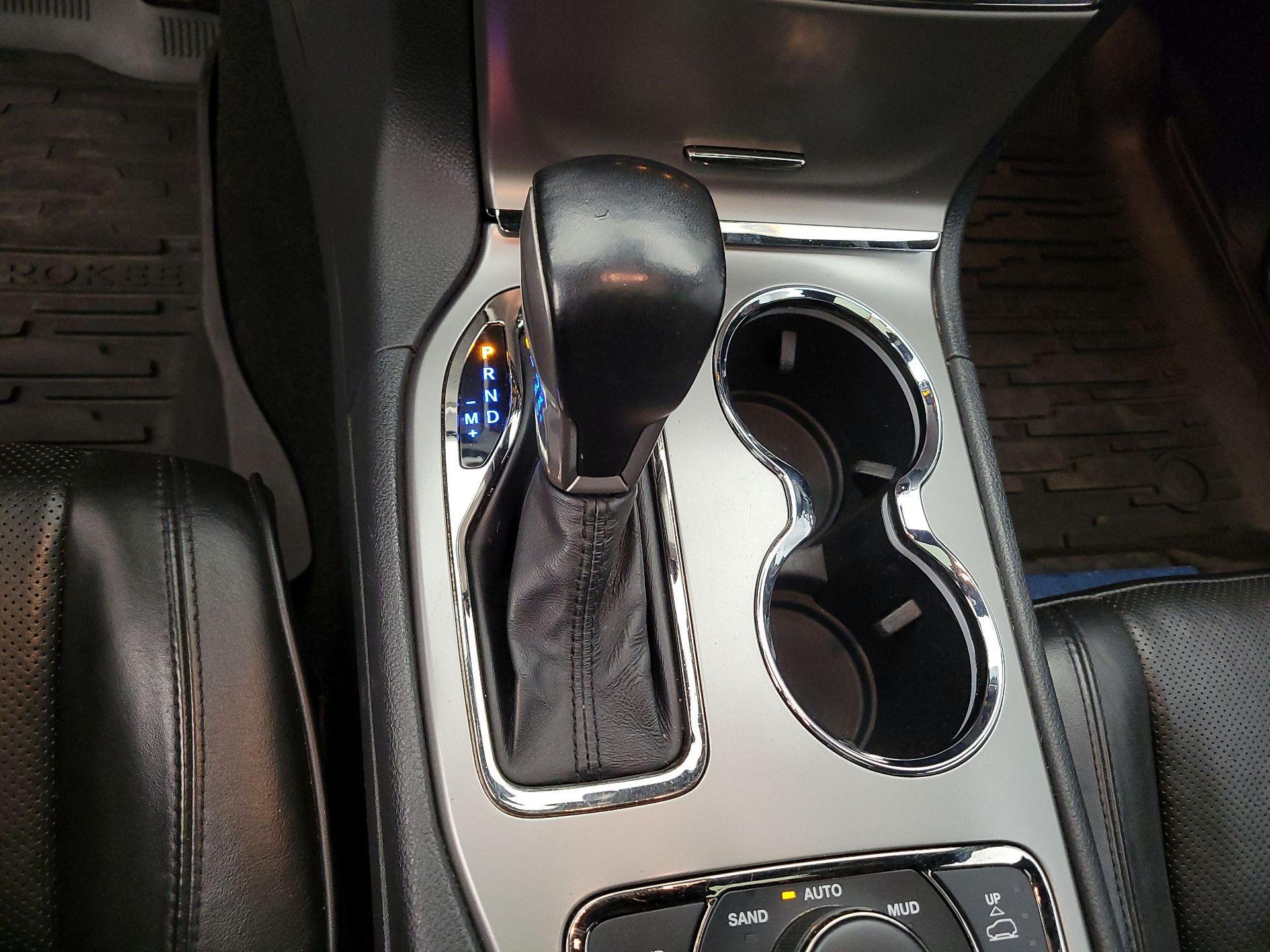 Thumbnail: 2020 Jeep Grand Cherokee - 18