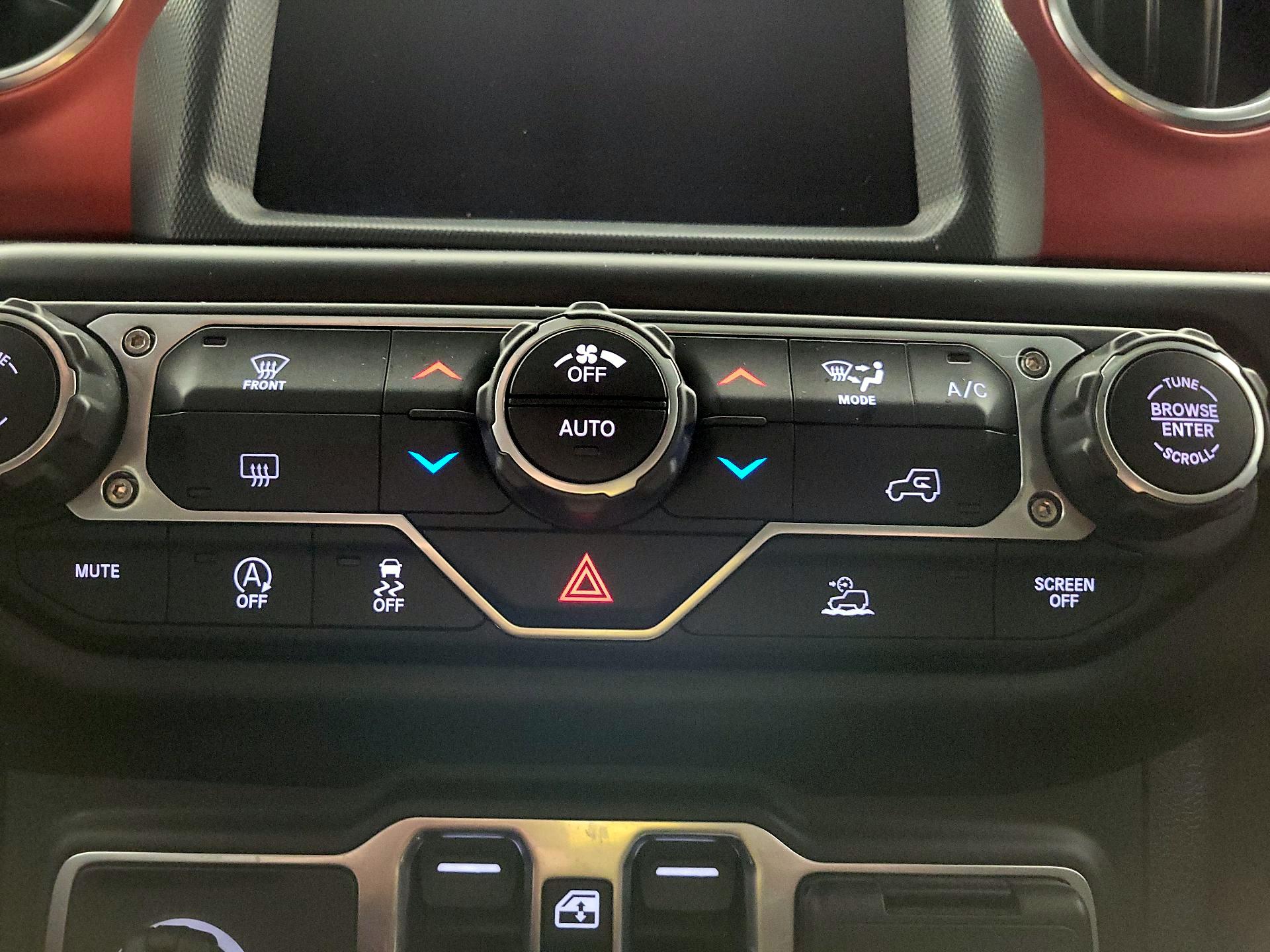 Thumbnail: 2021 Jeep Wrangler - 17