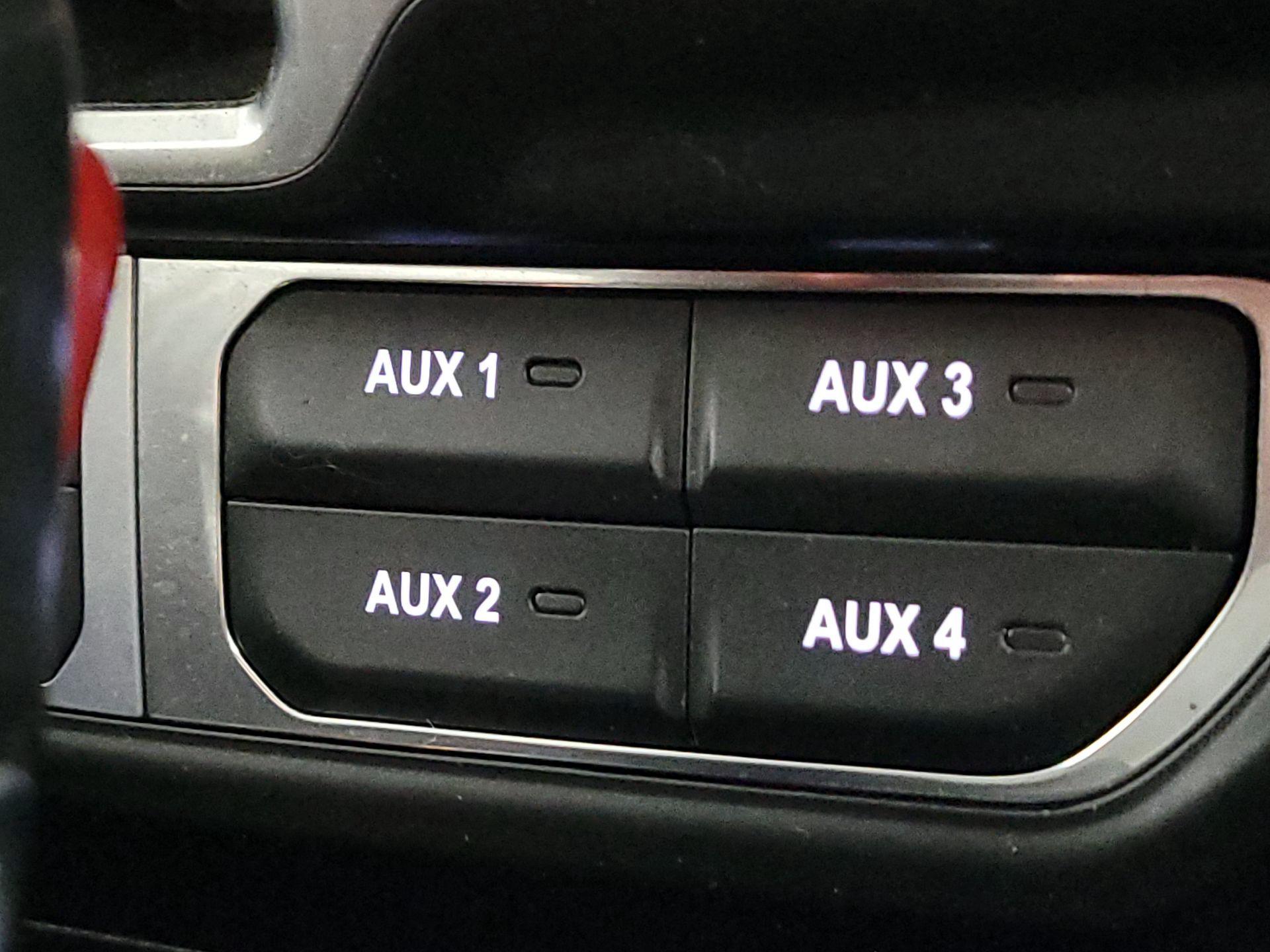 Thumbnail: 2021 Jeep Wrangler - 19