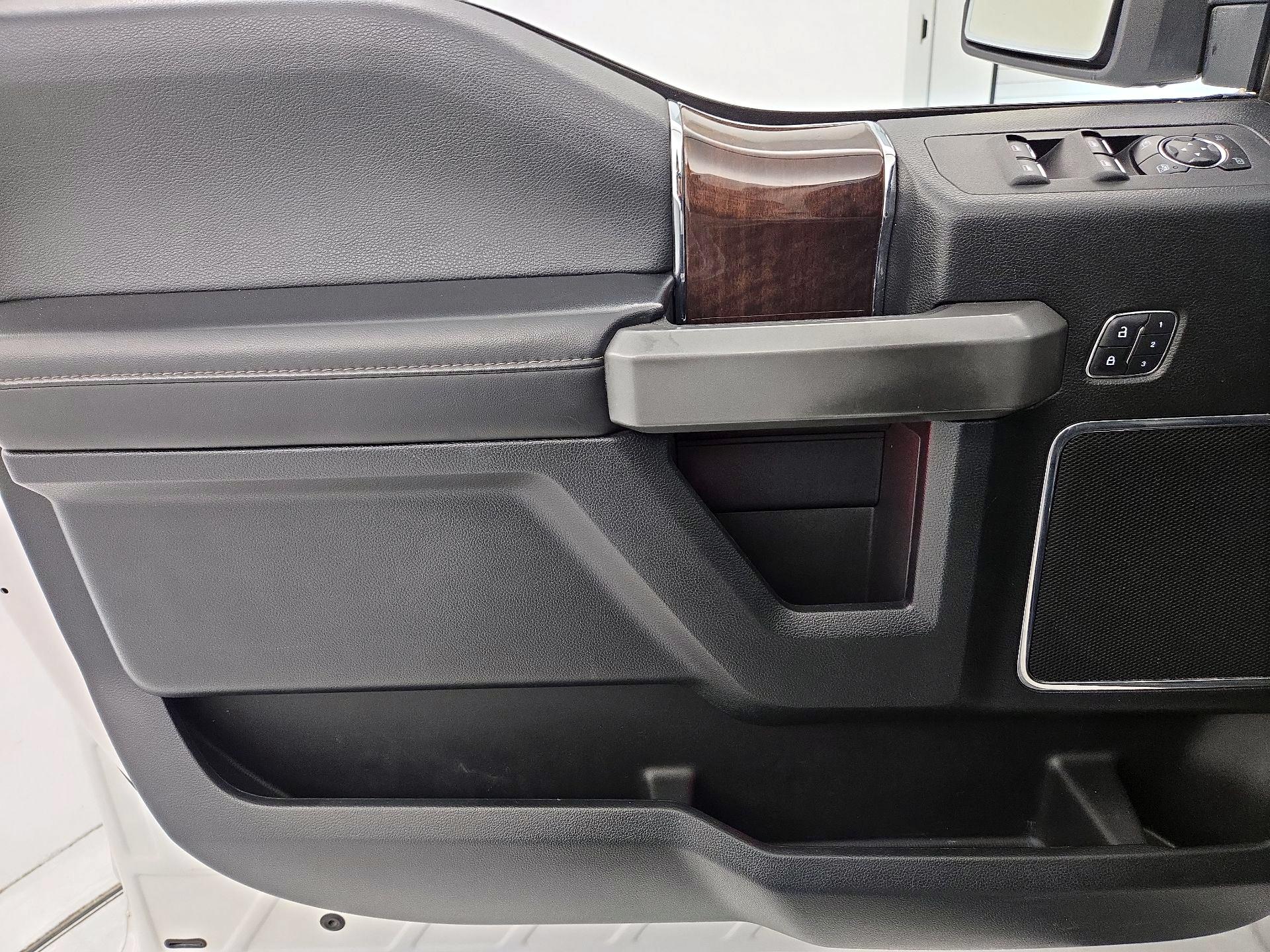 Thumbnail: 2015 Ford F-150 - 12