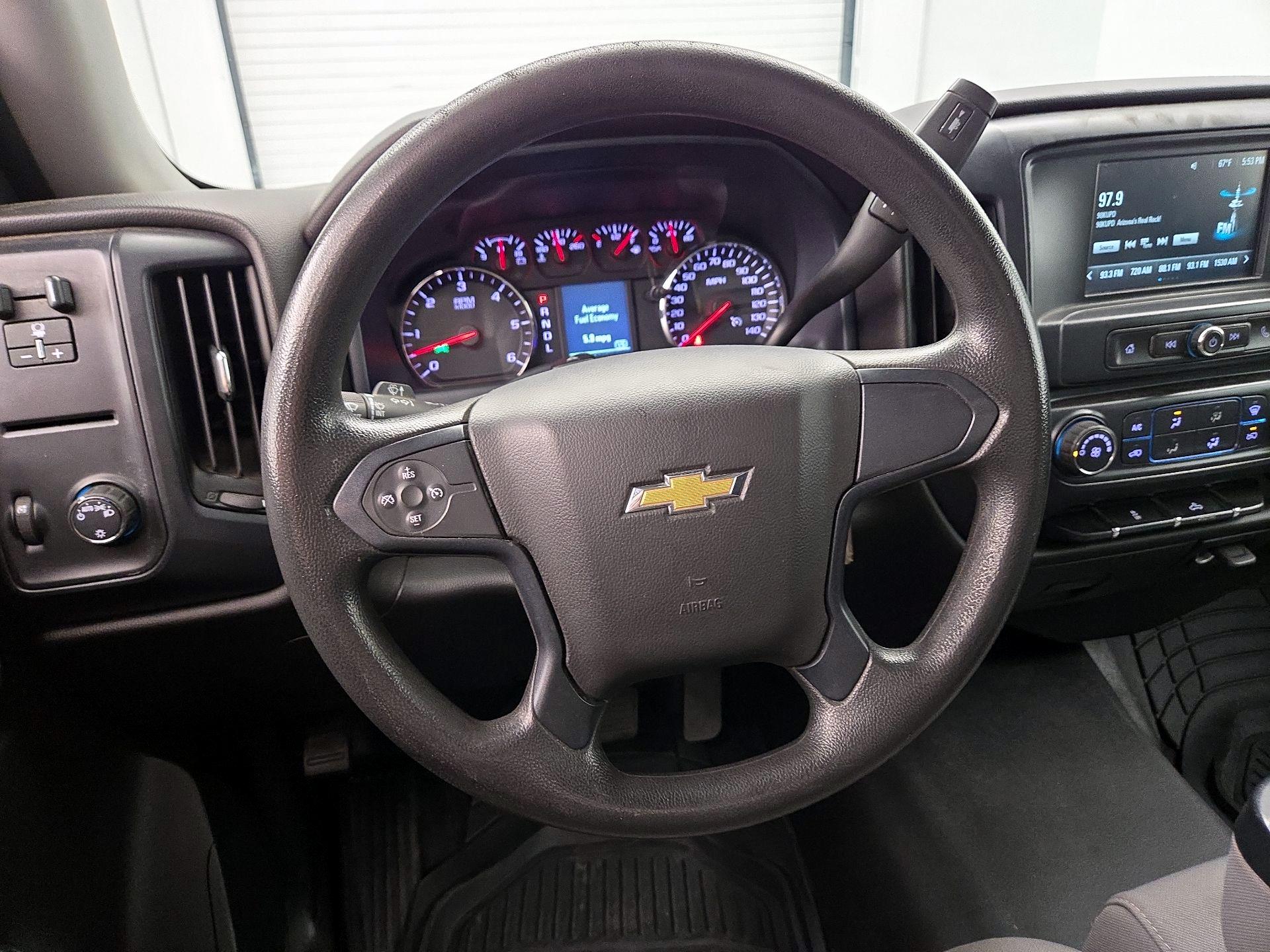 Thumbnail: 2018 Chevrolet Silverado 1500 - 10