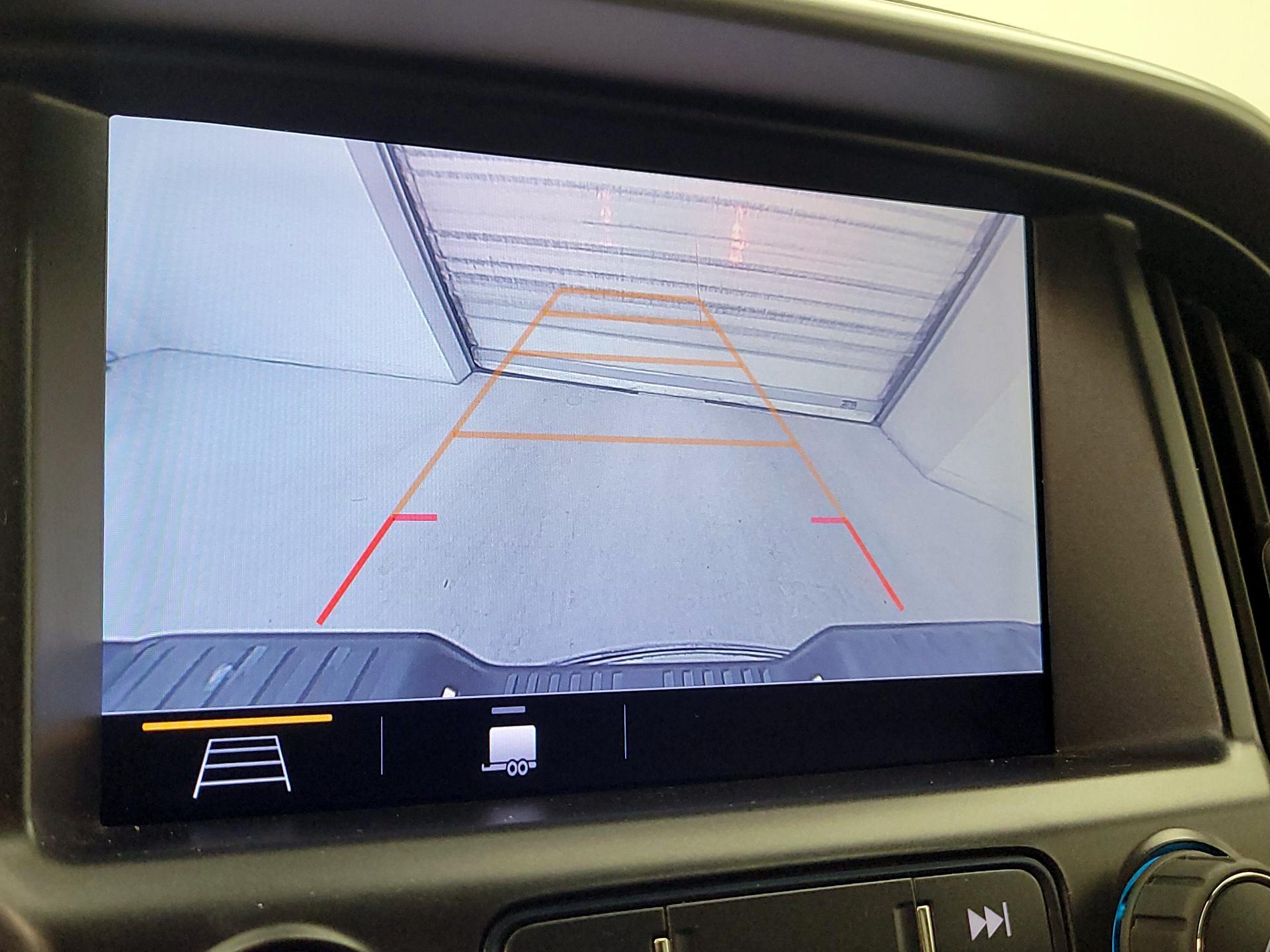 Thumbnail: 2022 Chevrolet Colorado - 15