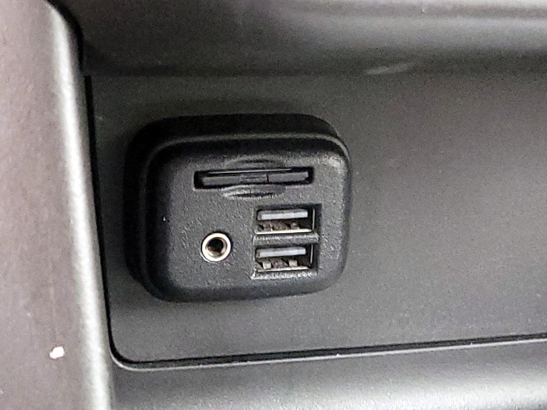 Thumbnail: 2022 Chevrolet Colorado - 19