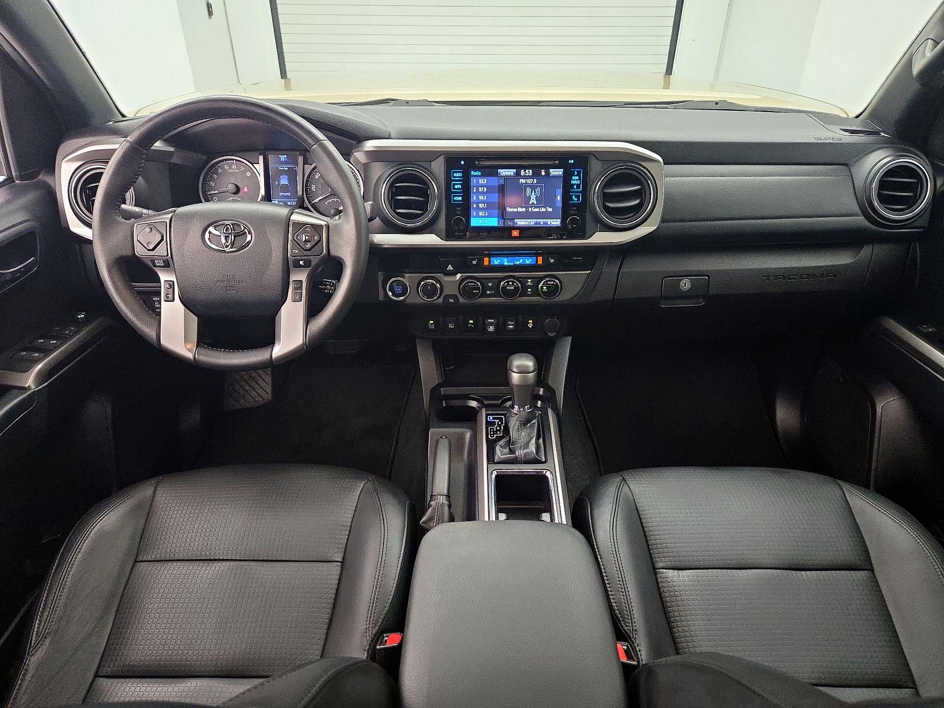 Thumbnail: 2018 Toyota Tacoma - 9