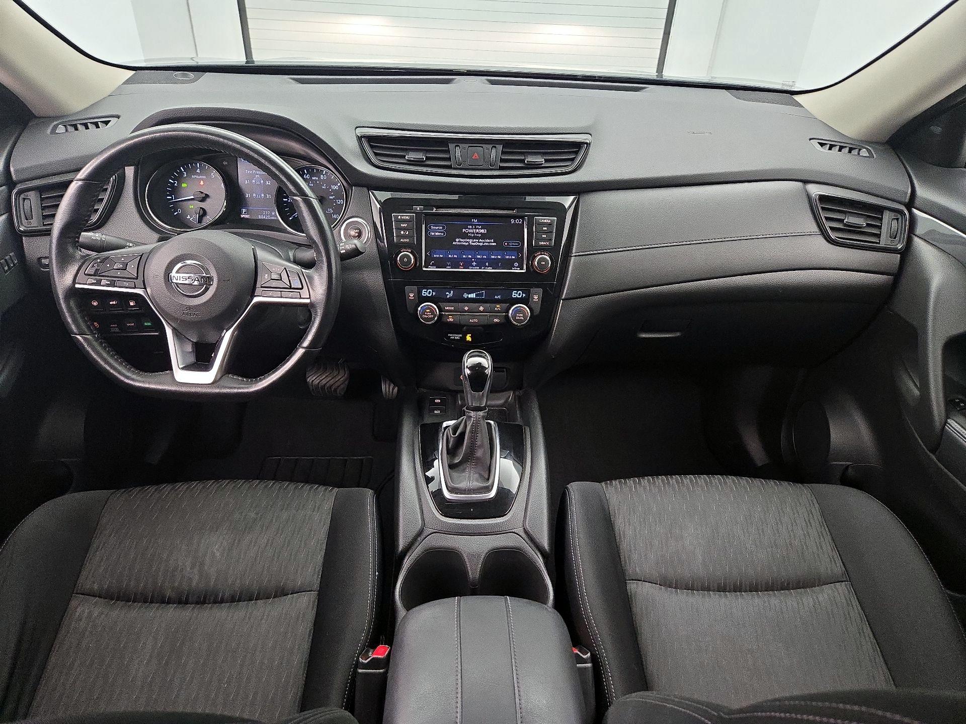 Thumbnail: 2019 Nissan Rogue - 9