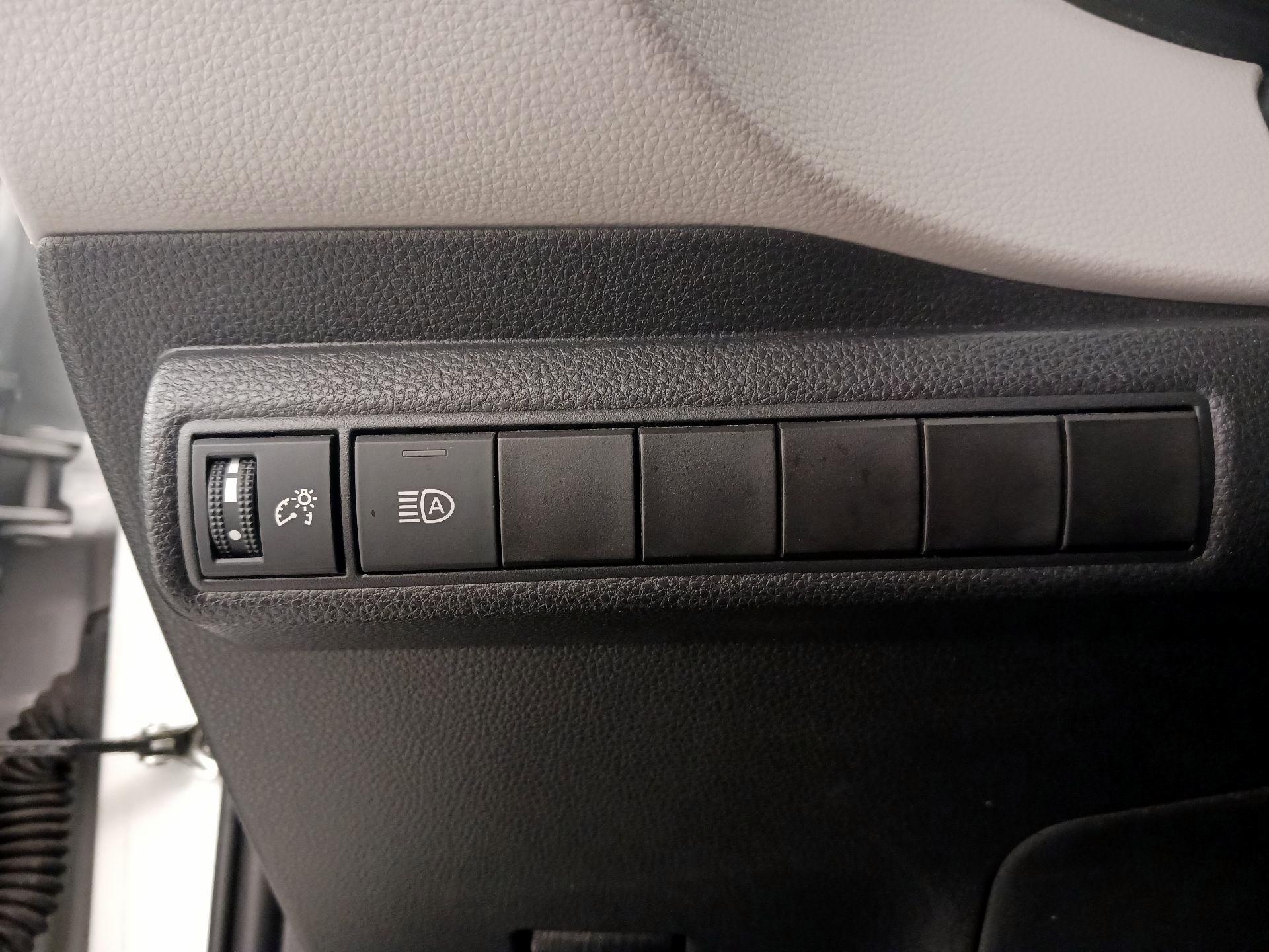 Thumbnail: 2022 Toyota Corolla - 13