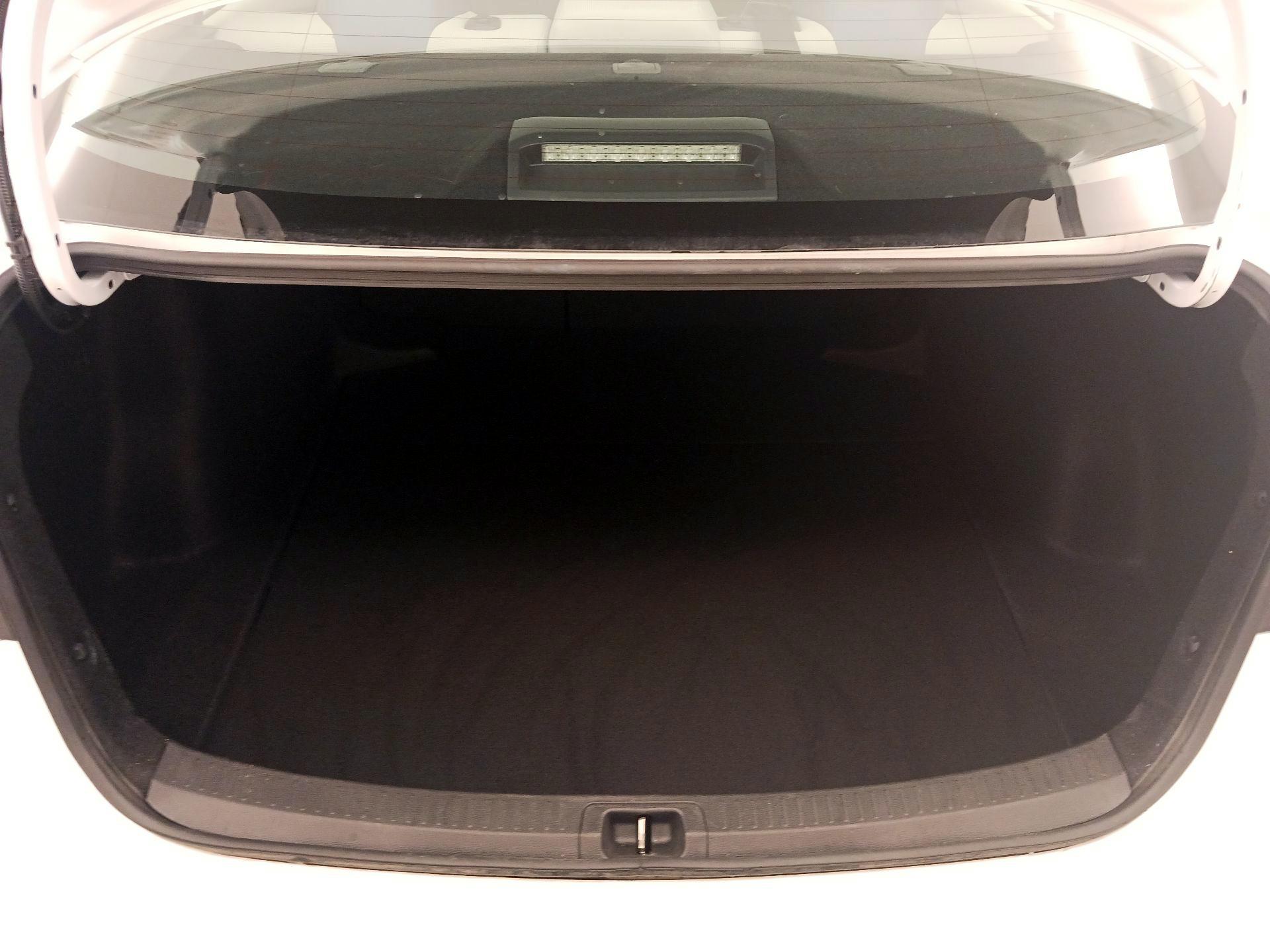 Thumbnail: 2022 Toyota Corolla - 20