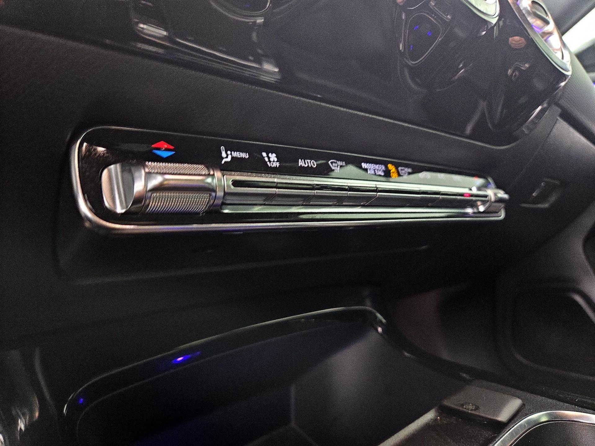 Thumbnail: 2019 Mercedes-Benz A-Class - 16