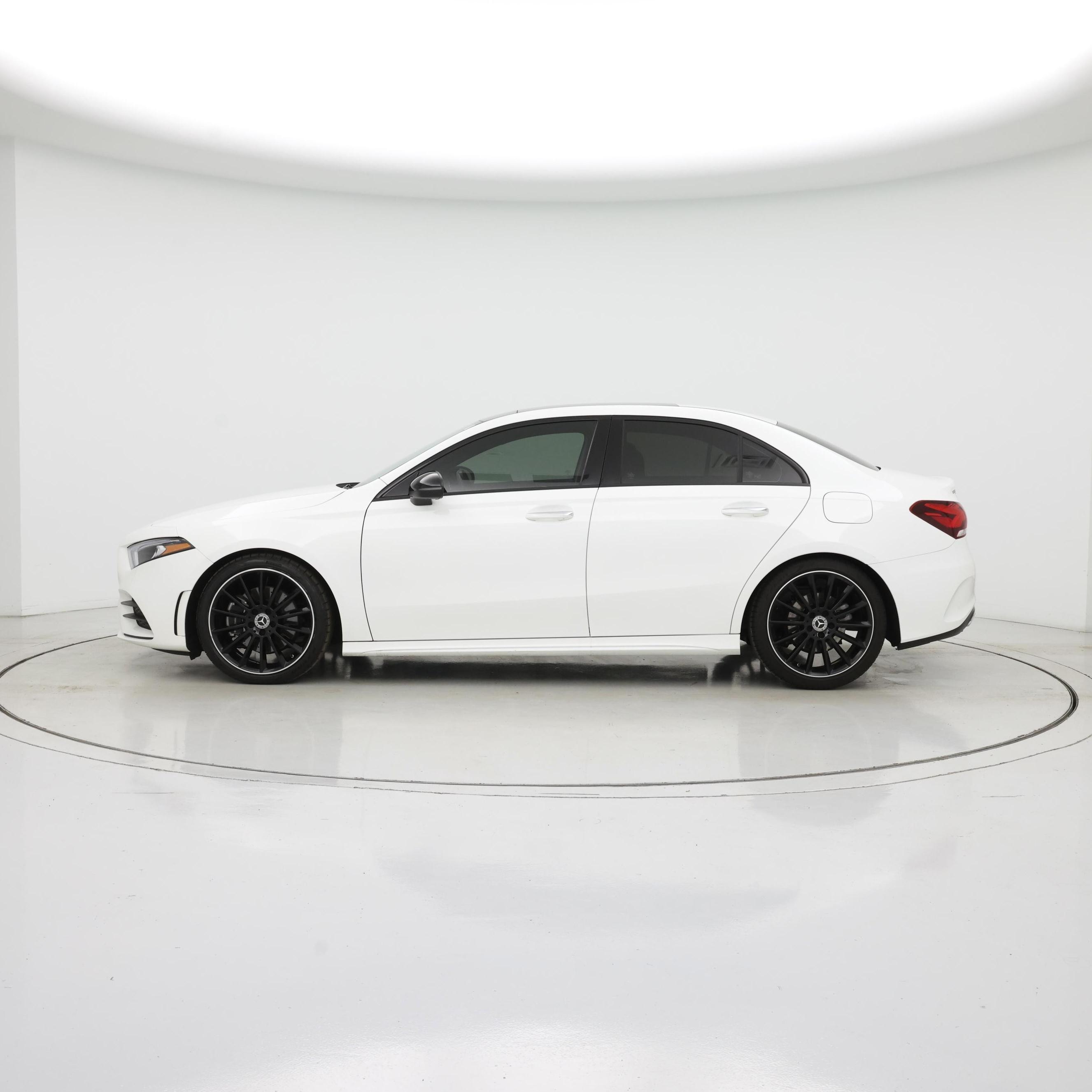 Thumbnail: 2019 Mercedes-Benz A-Class - 3